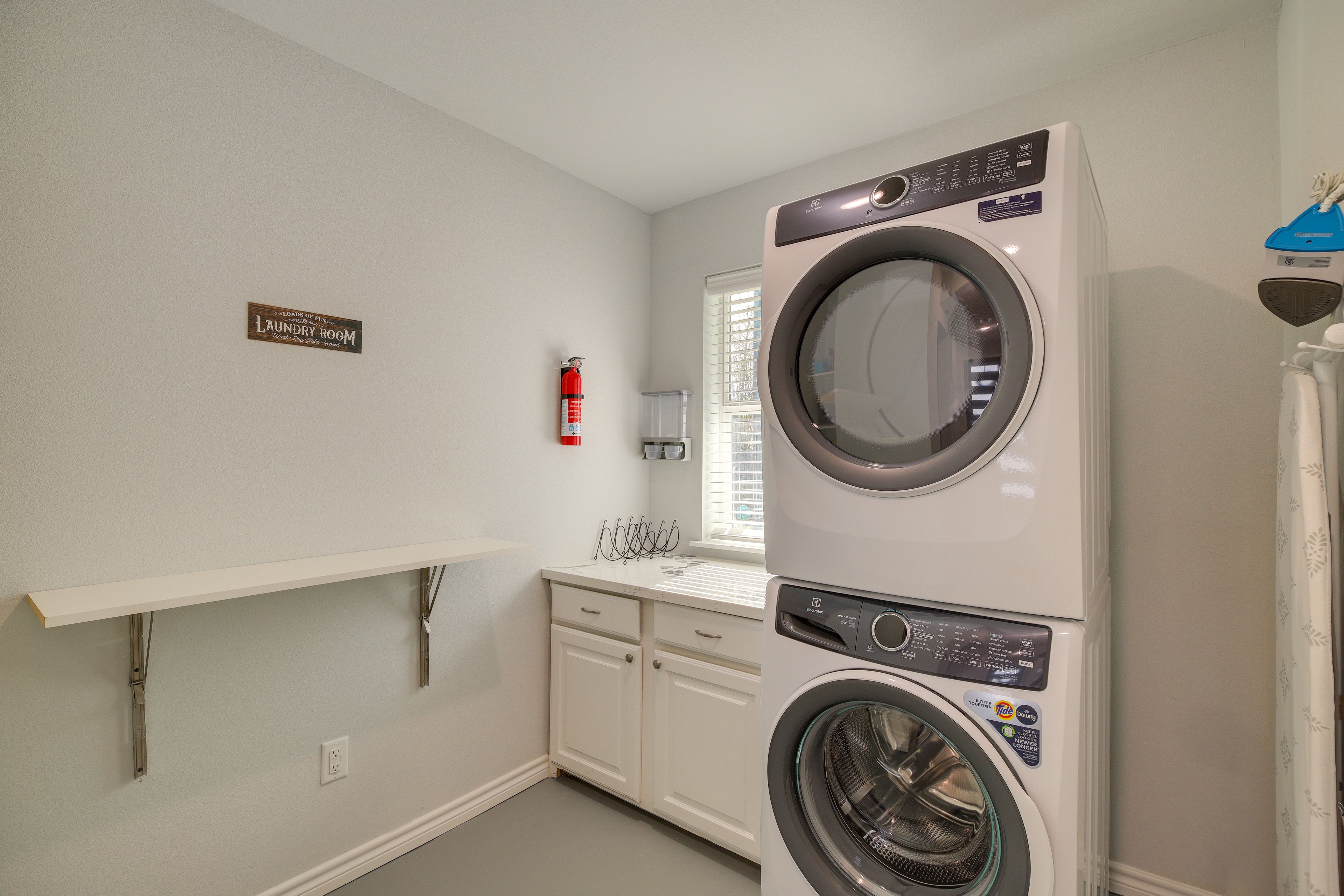Washer & Dryer