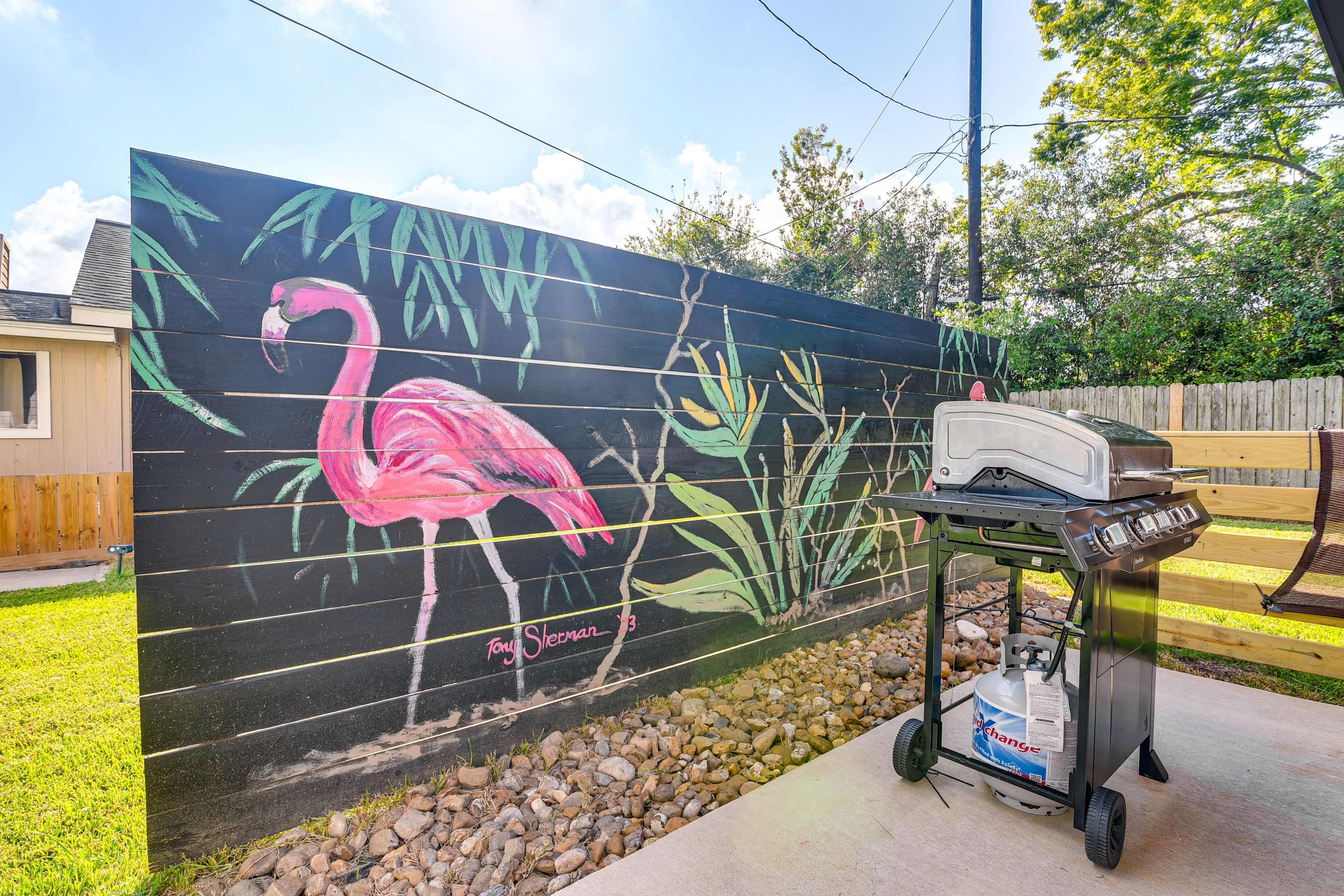 Furnished Patio | Gazebo | Mural Wall | Gas Grill