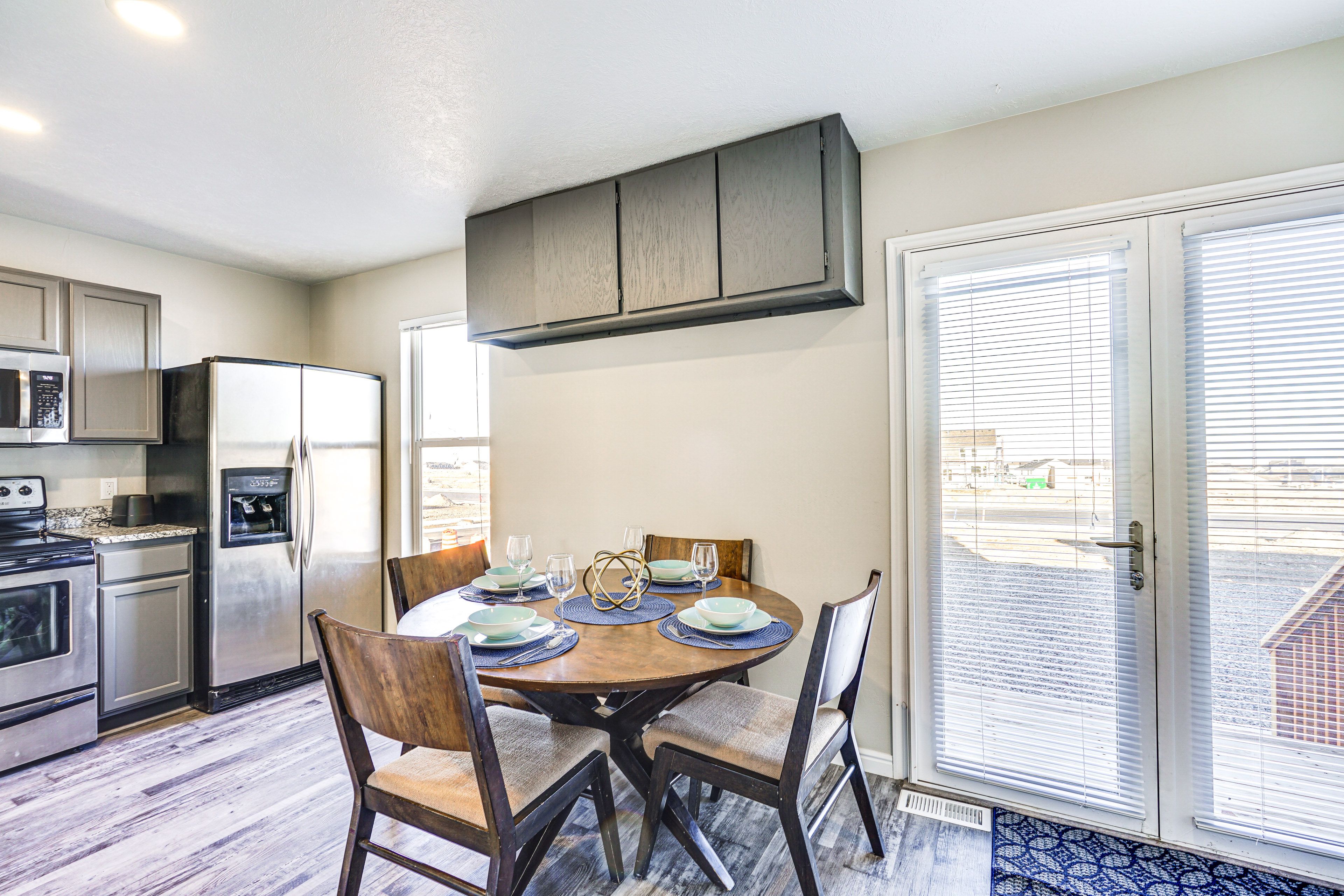 Kitchen | Coffee Maker (Coffee Provided)