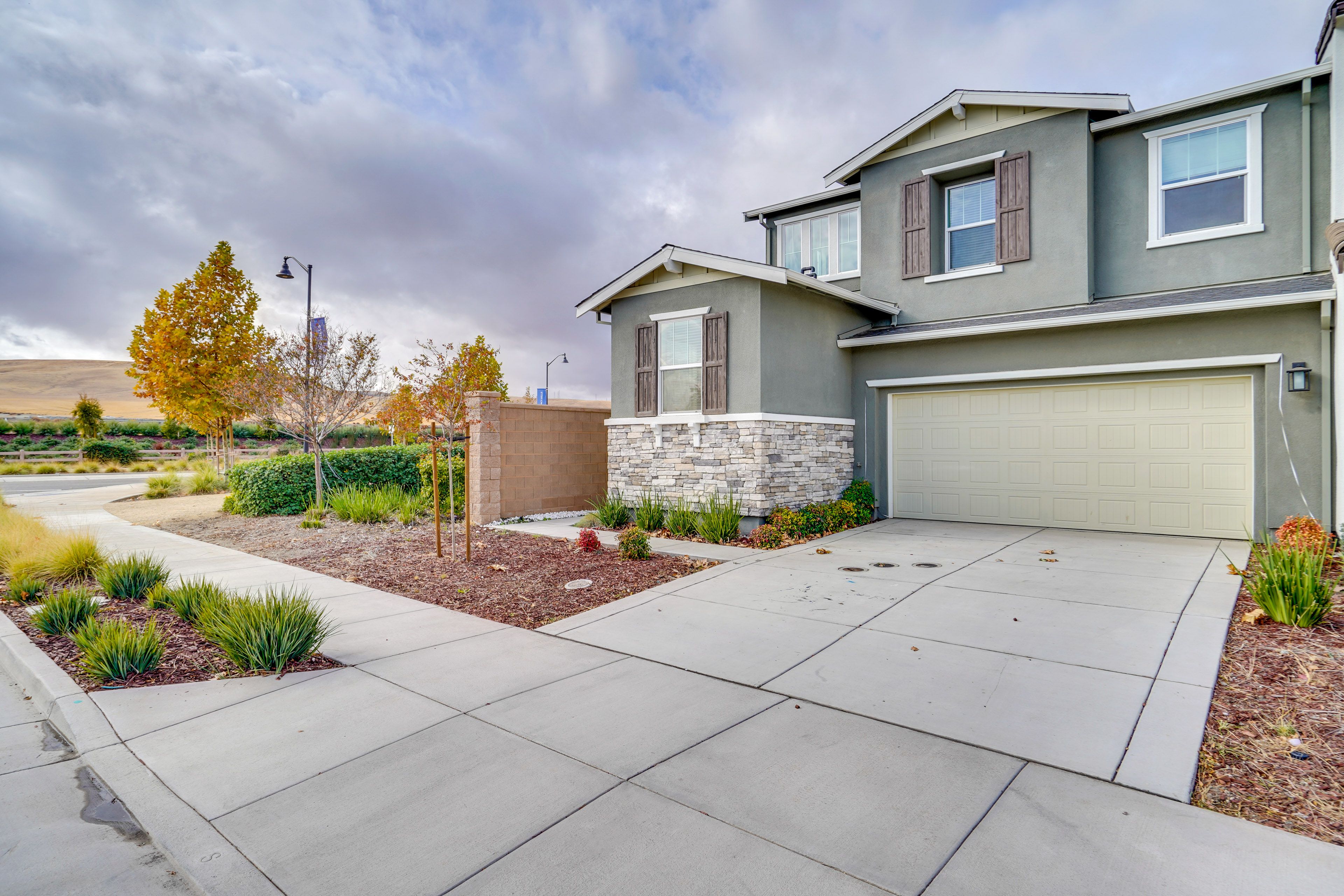 Tracy Vacation Rental | 3BR | 2.5BA | Steps Required | 1,867 Sq Ft