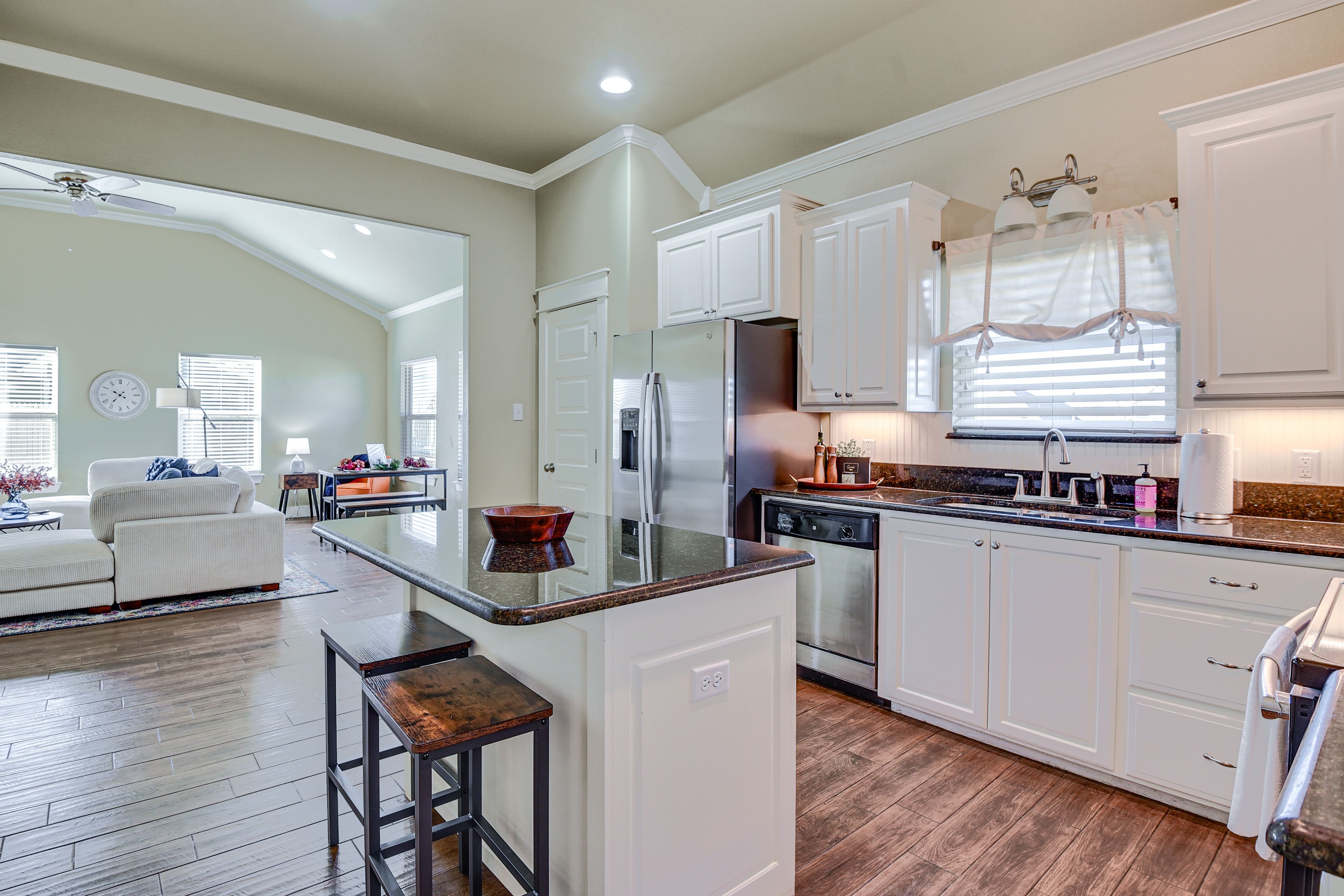Kitchen | Close to Universities