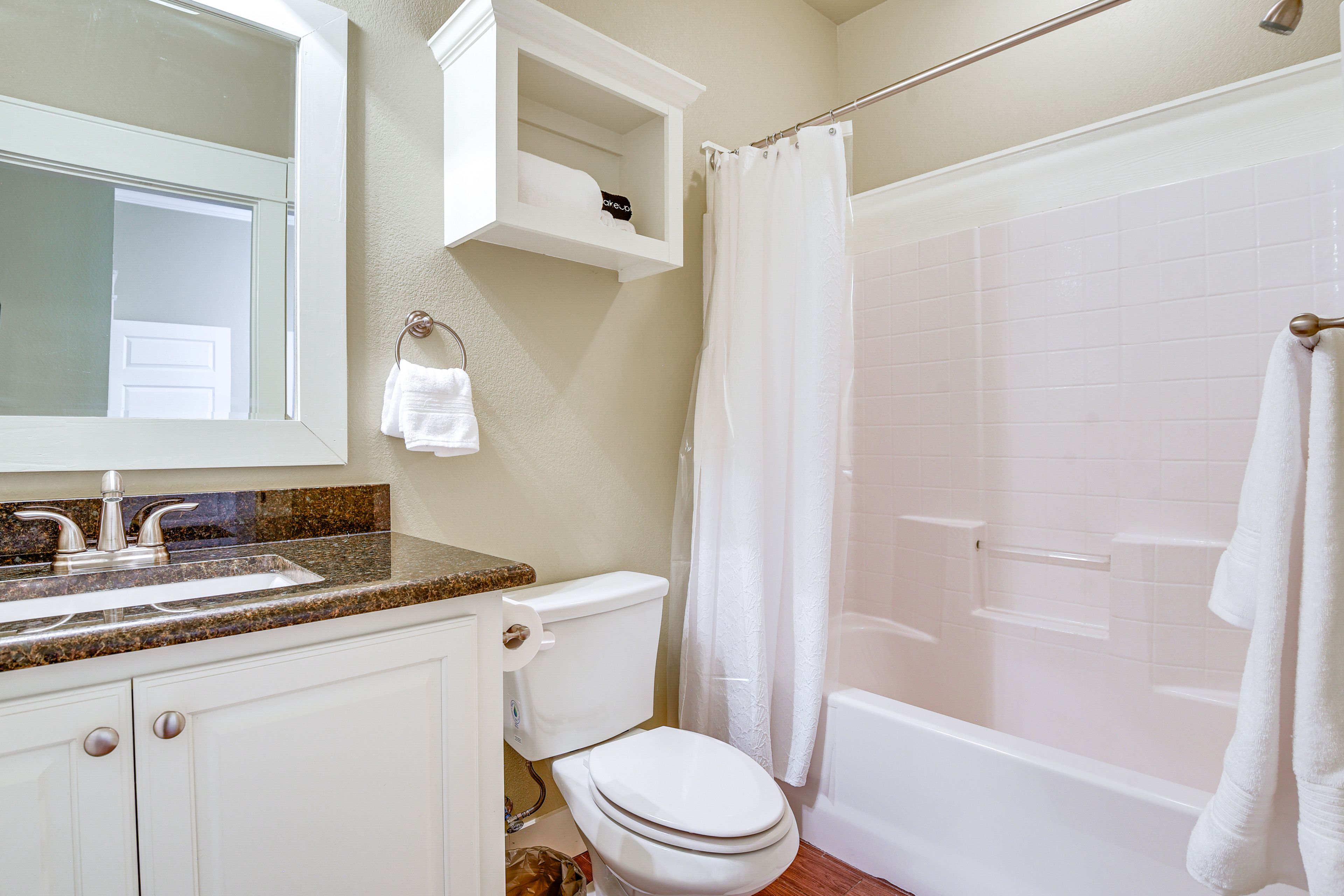 En-Suite Bathroom