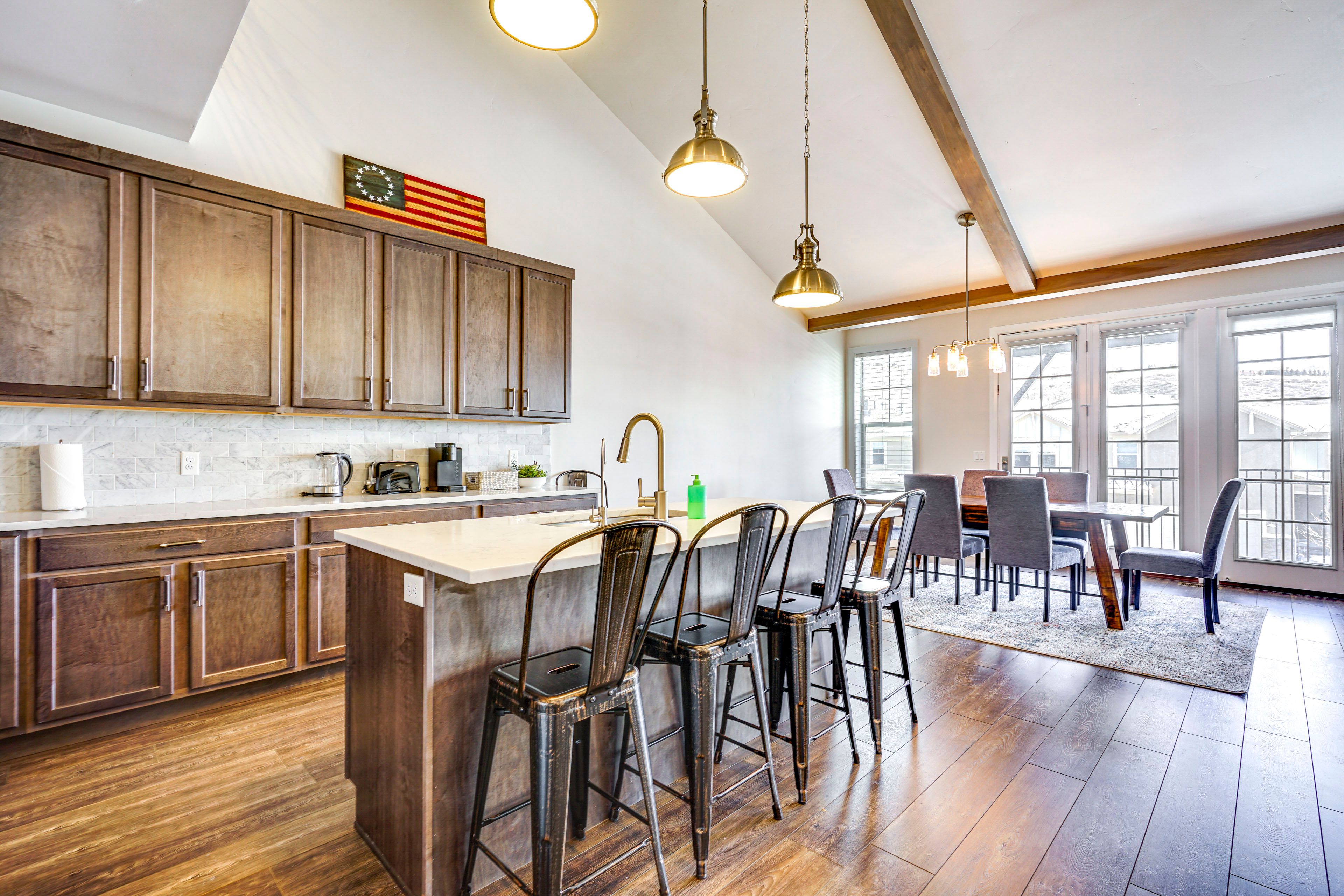 Kitchen | 2nd Floor | Cooking Basics | Dishwasher | Keurig Coffee Maker