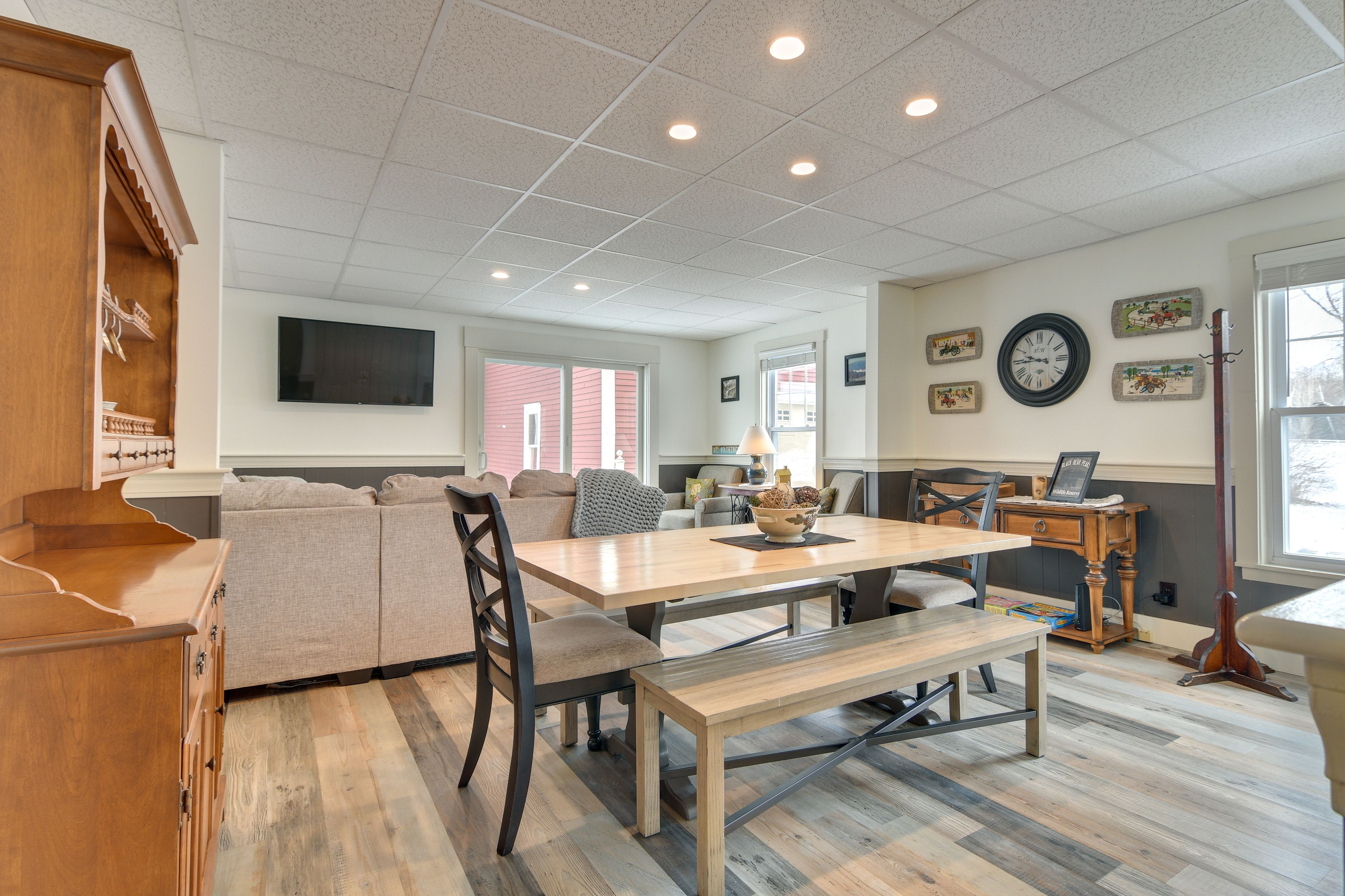 Additional Dining Area | 1st Floor