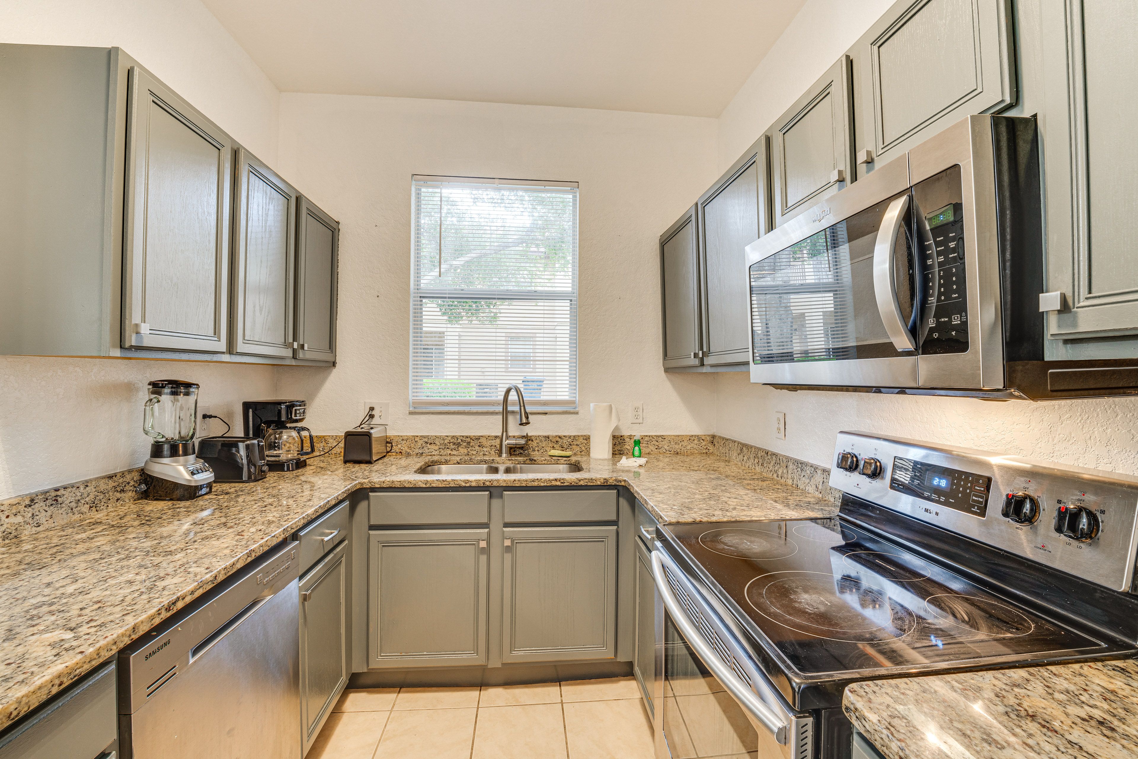 Kitchen | 1st Floor