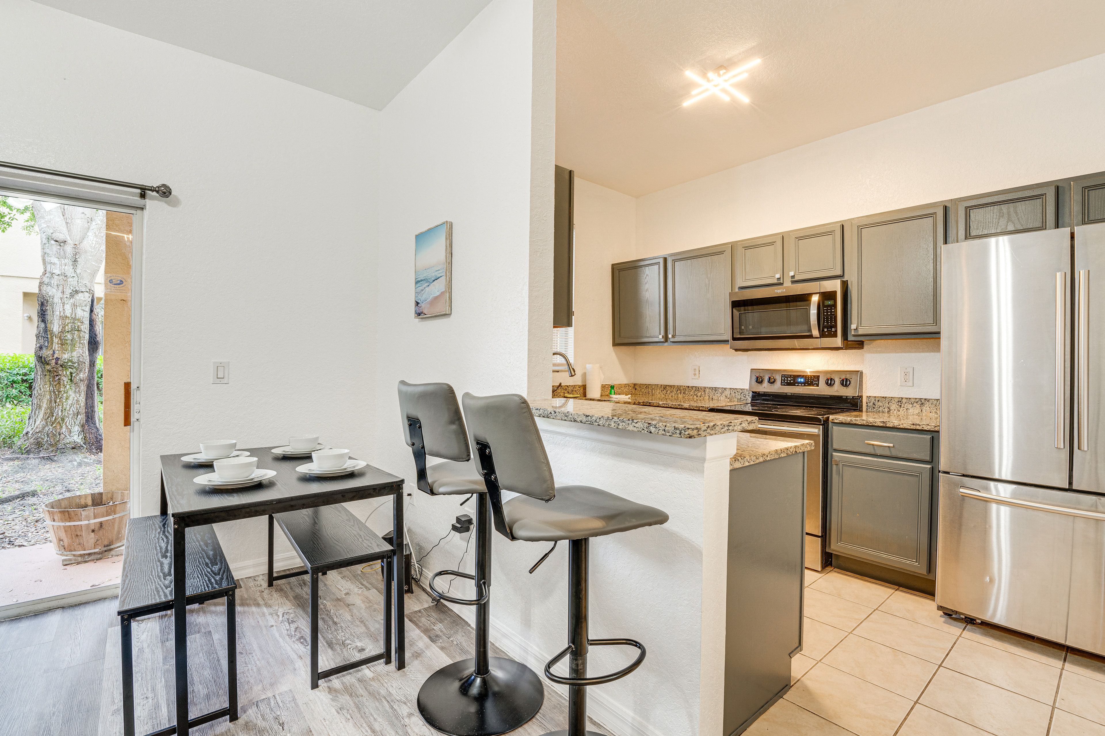 Dining Area | 1st Floor
