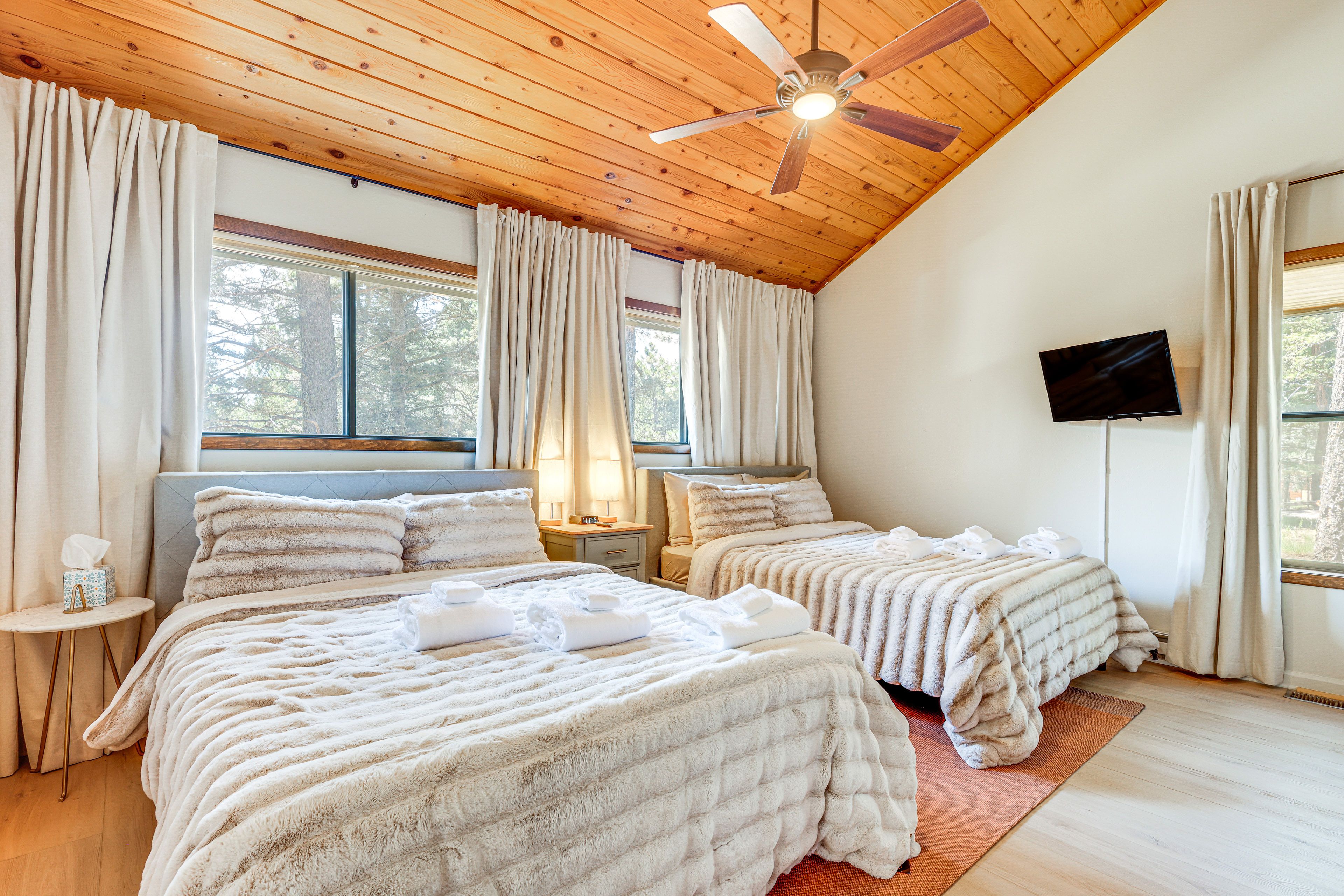 Bedroom 2 | 2 Queen Beds | Main Level