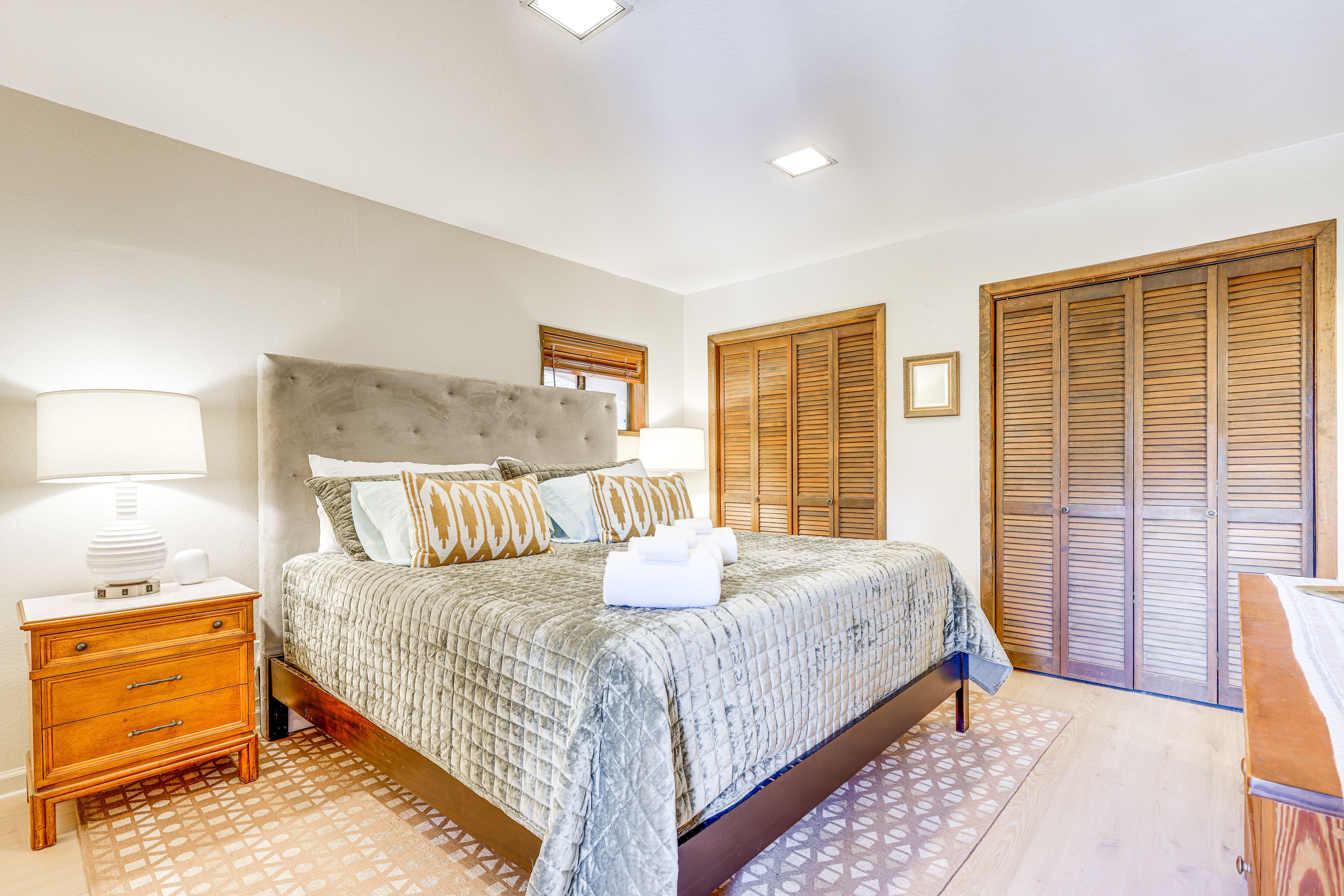 Bedroom 1 | King Bed | Linens & Towels Provided | Main Level