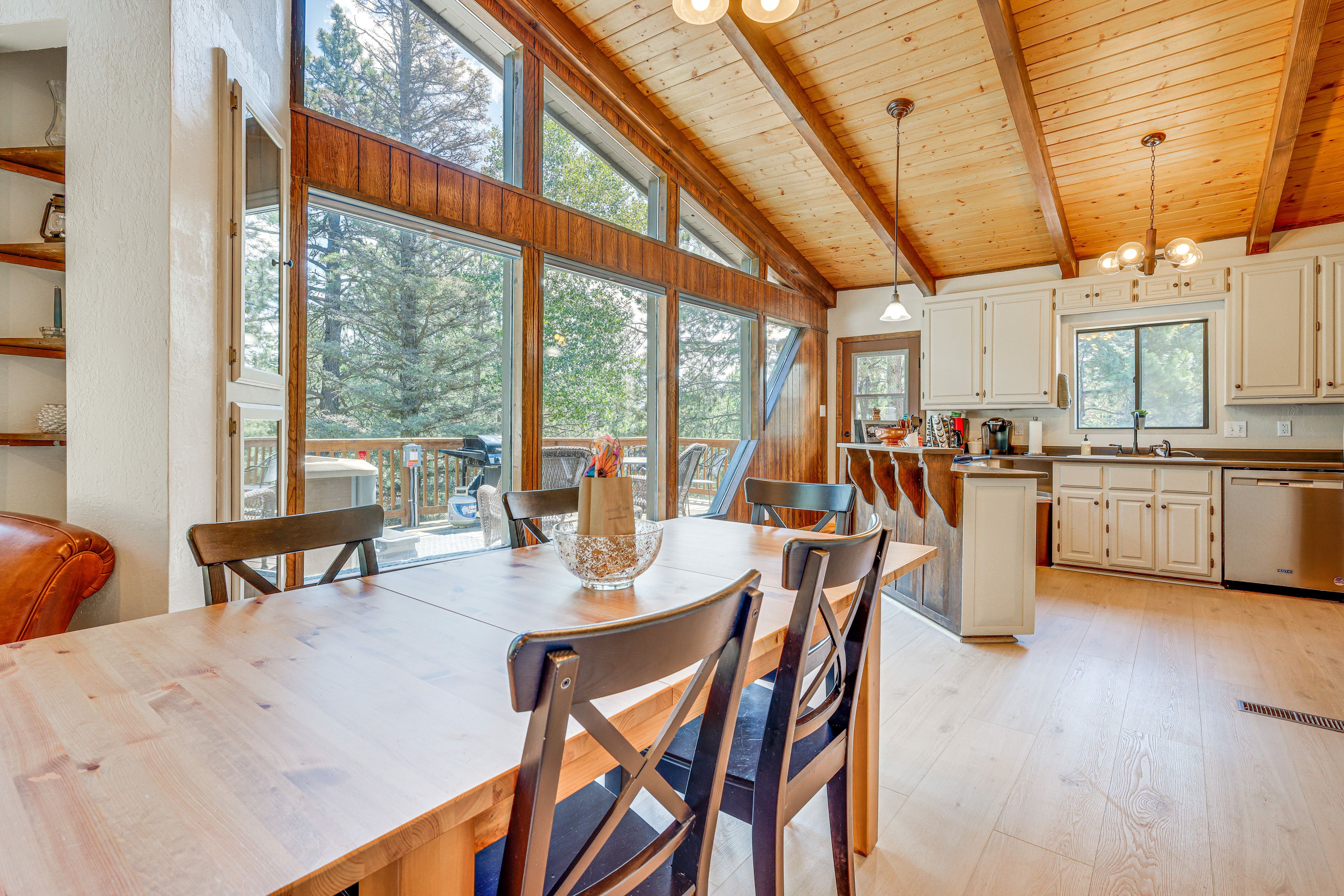 Dining Area | DIshware & Flatware Provided | Main Level