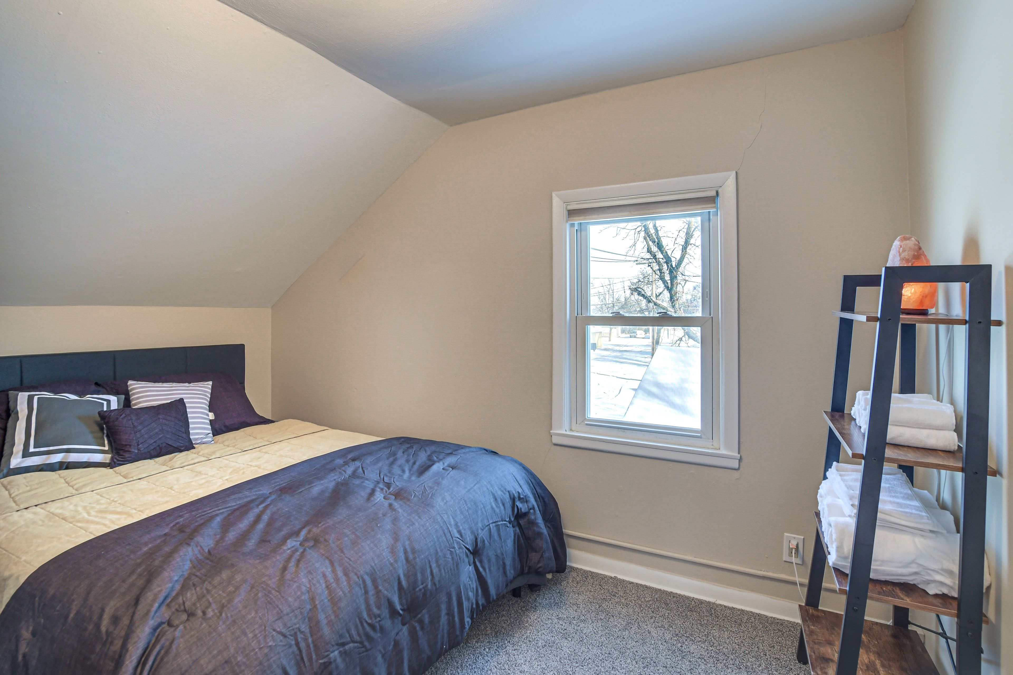 Bedroom 2 | Queen Bed | 2nd Floor