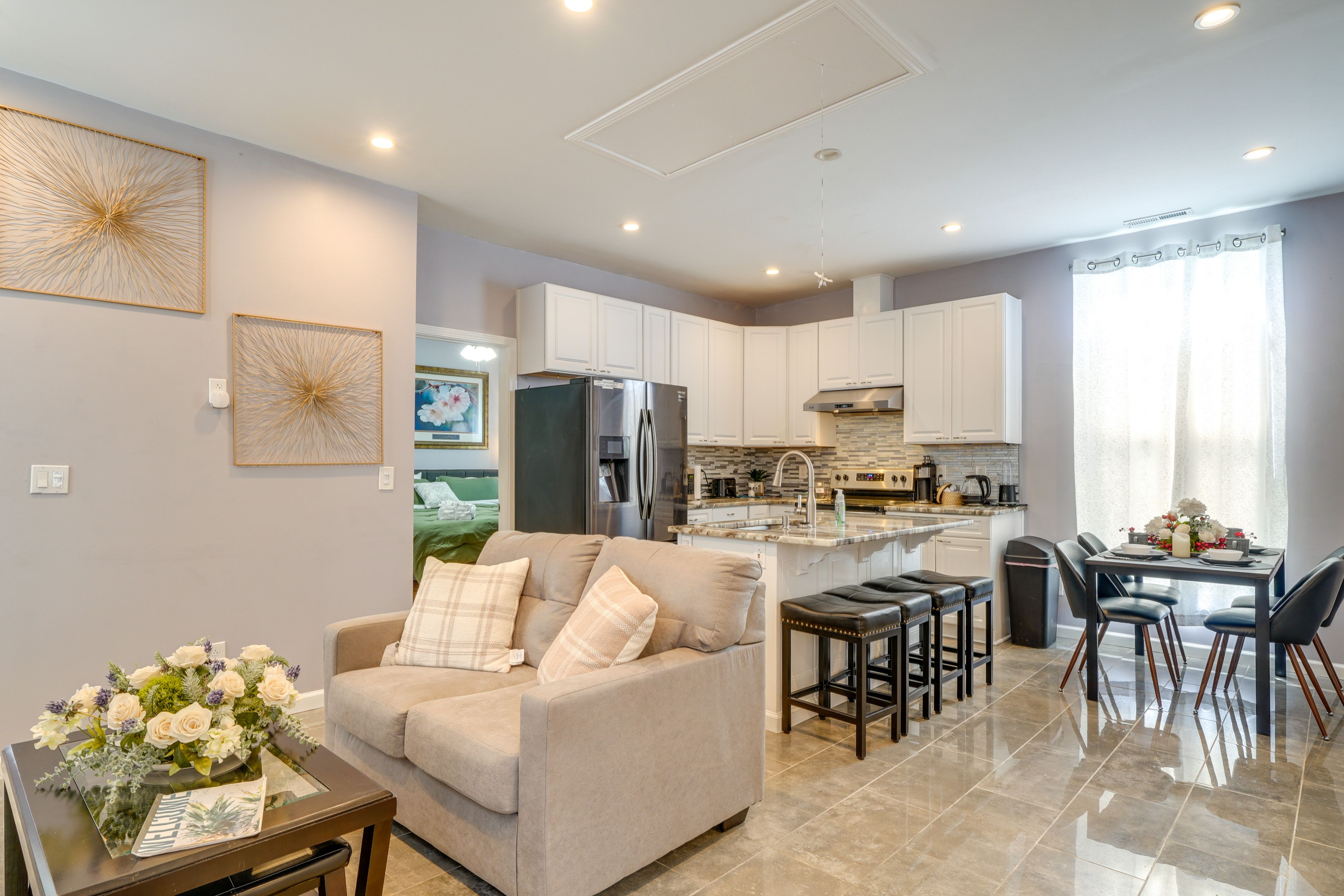 New Albany Vacation Rental | 2BR | 2BA | 1,000 Sq Ft | 4 Steps to Enter