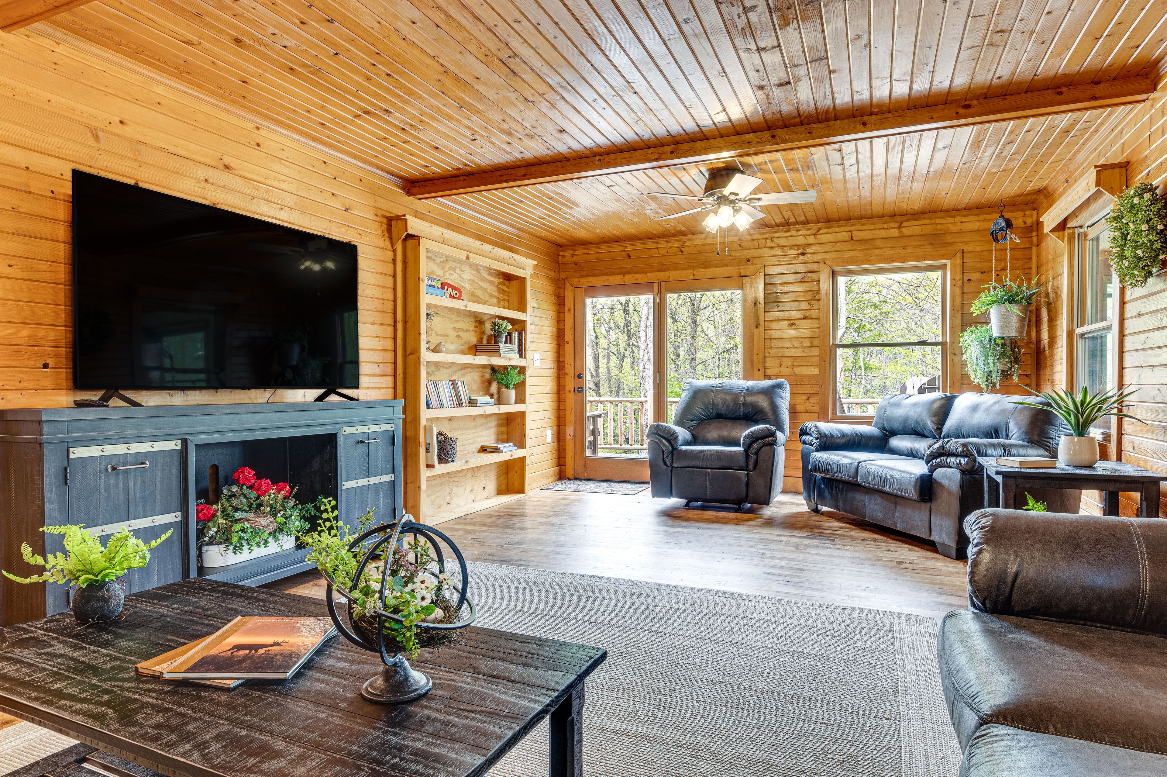 Living Room | 1st Floor | Free WiFi | Central Heat & A/C