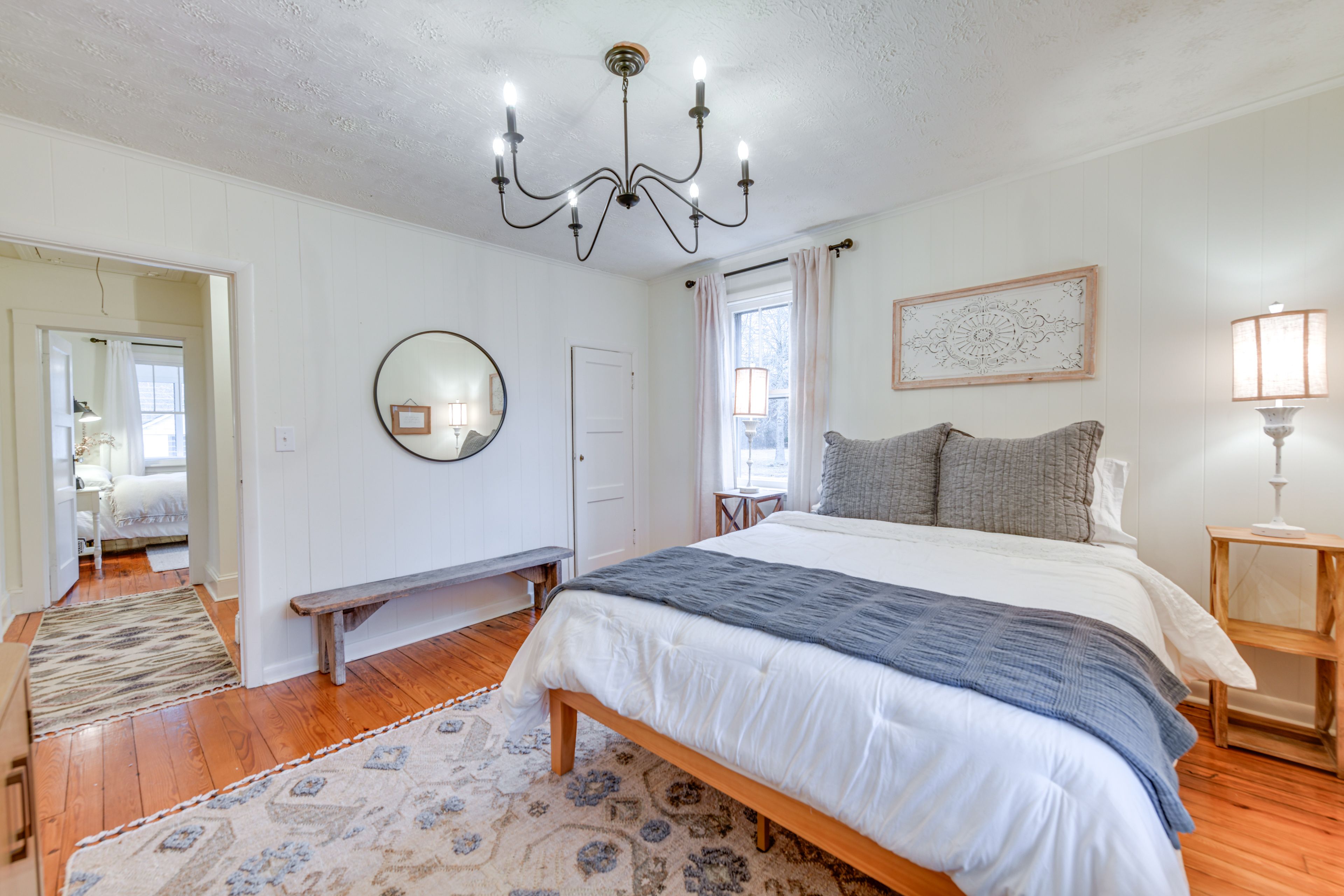 Bedroom 1 | Queen Bed | Linens Provided | Walk-In Closet