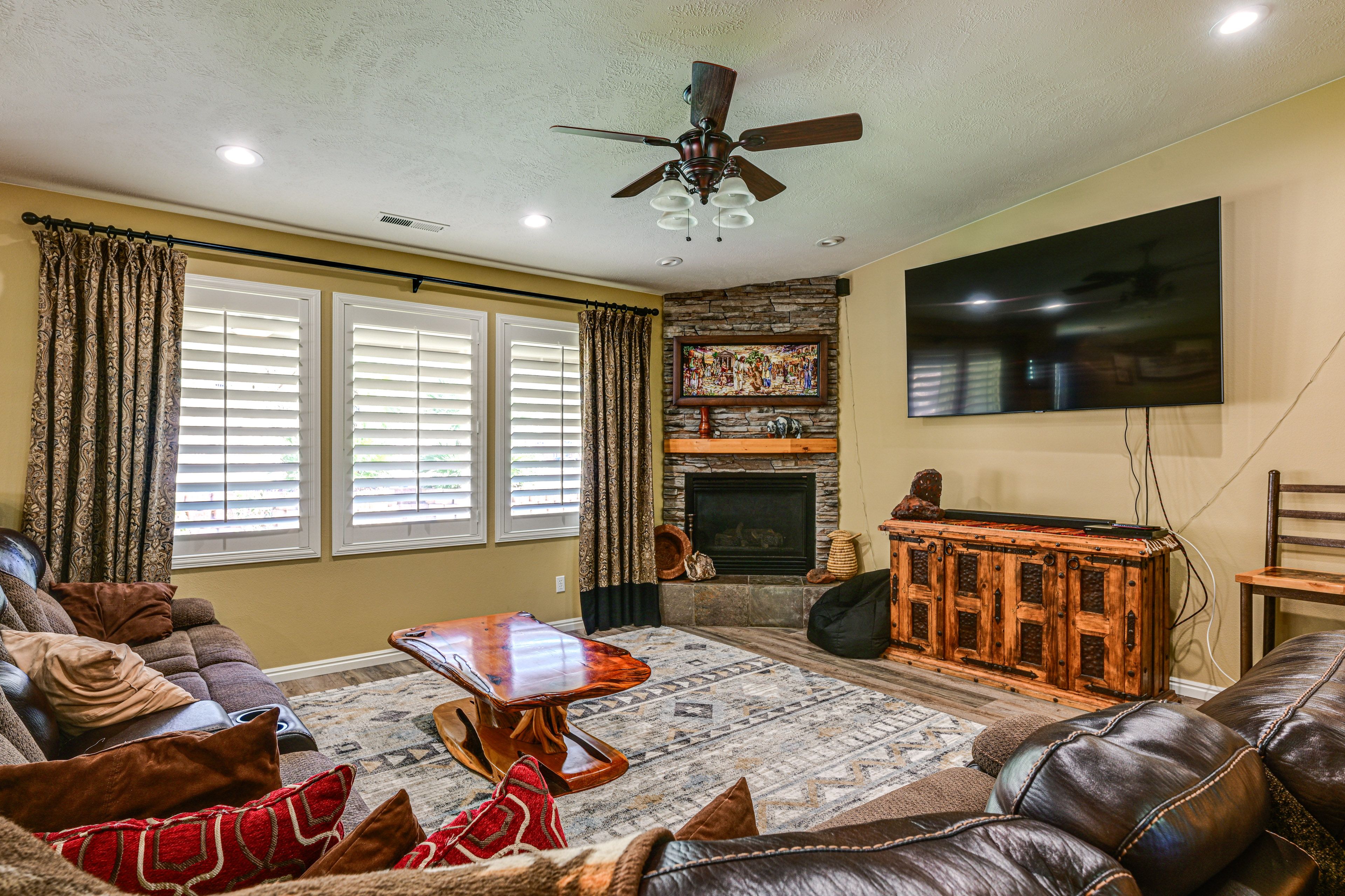 Living Room | Main Level