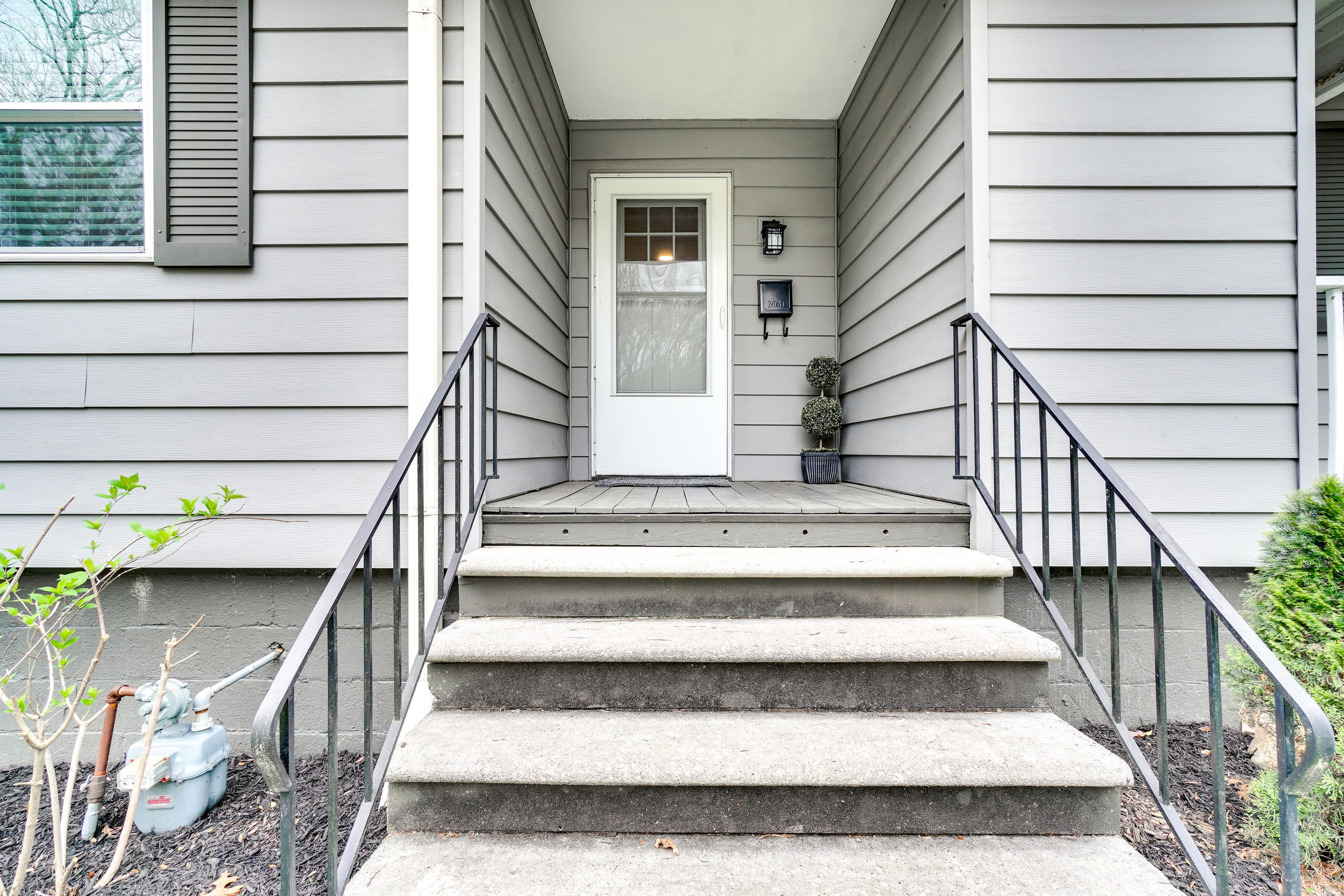 House Exterior | Keyless Entry
