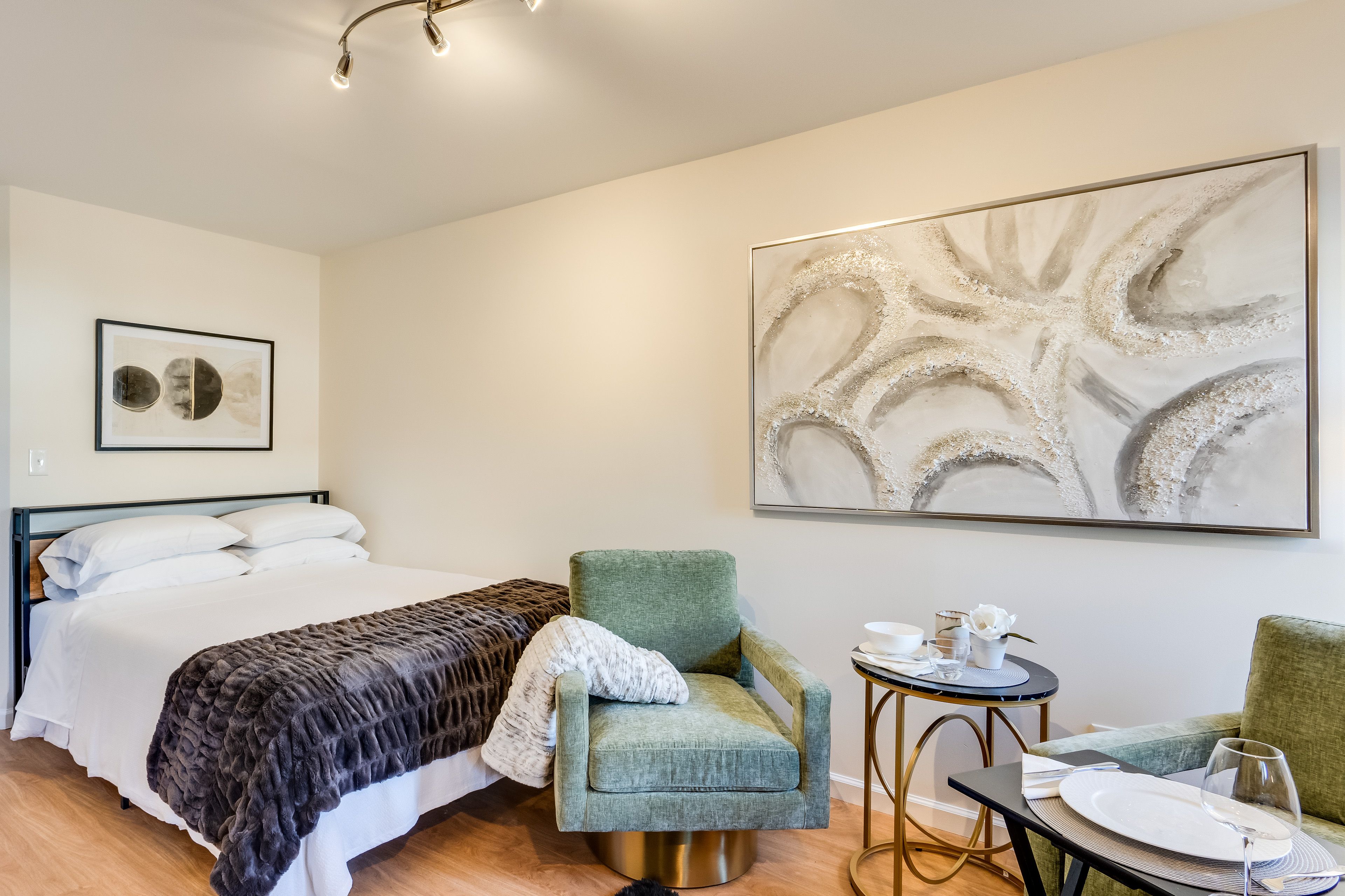 Studio | Smart TV | Free Wifi | Dedicated Workspace