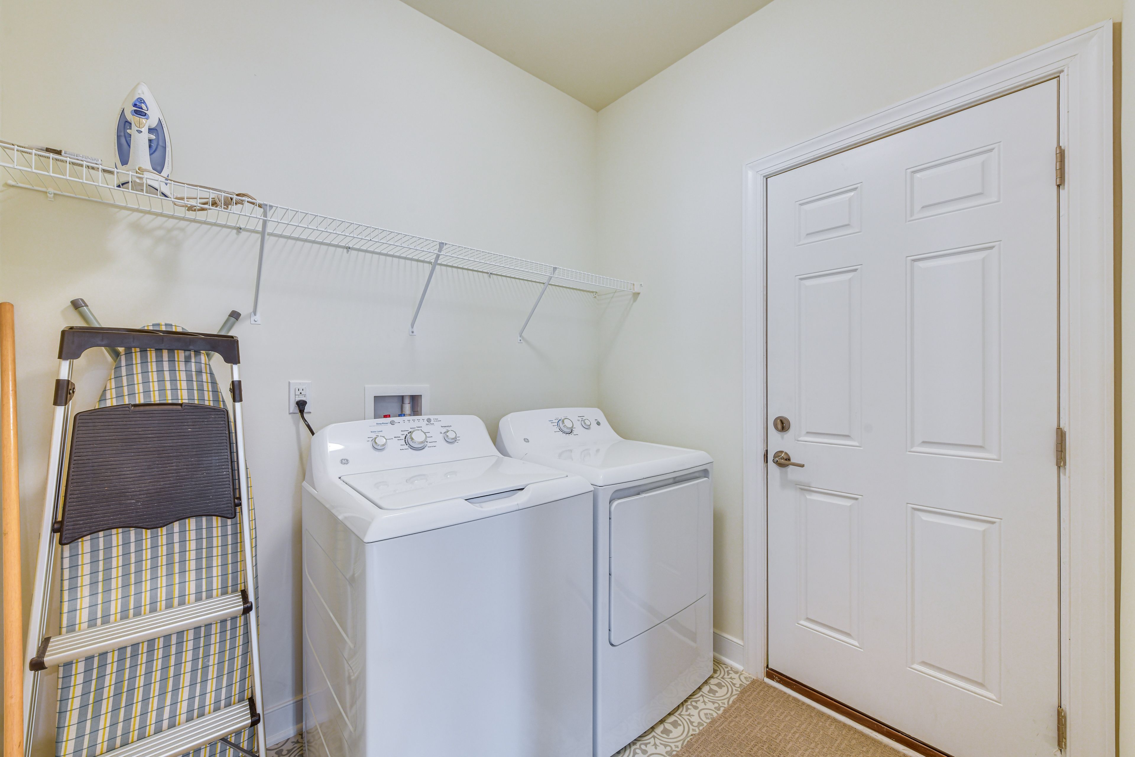 Washer + Dryer