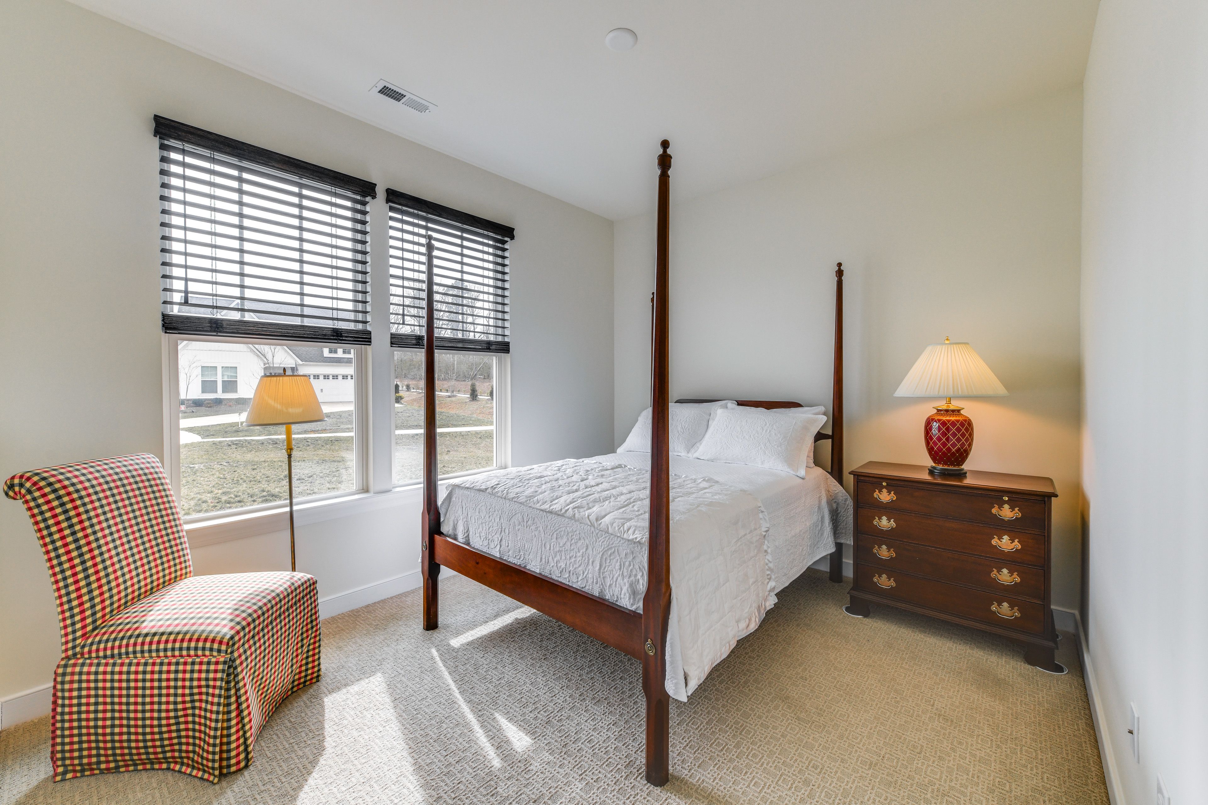 Bedroom 2 | Full Bed
