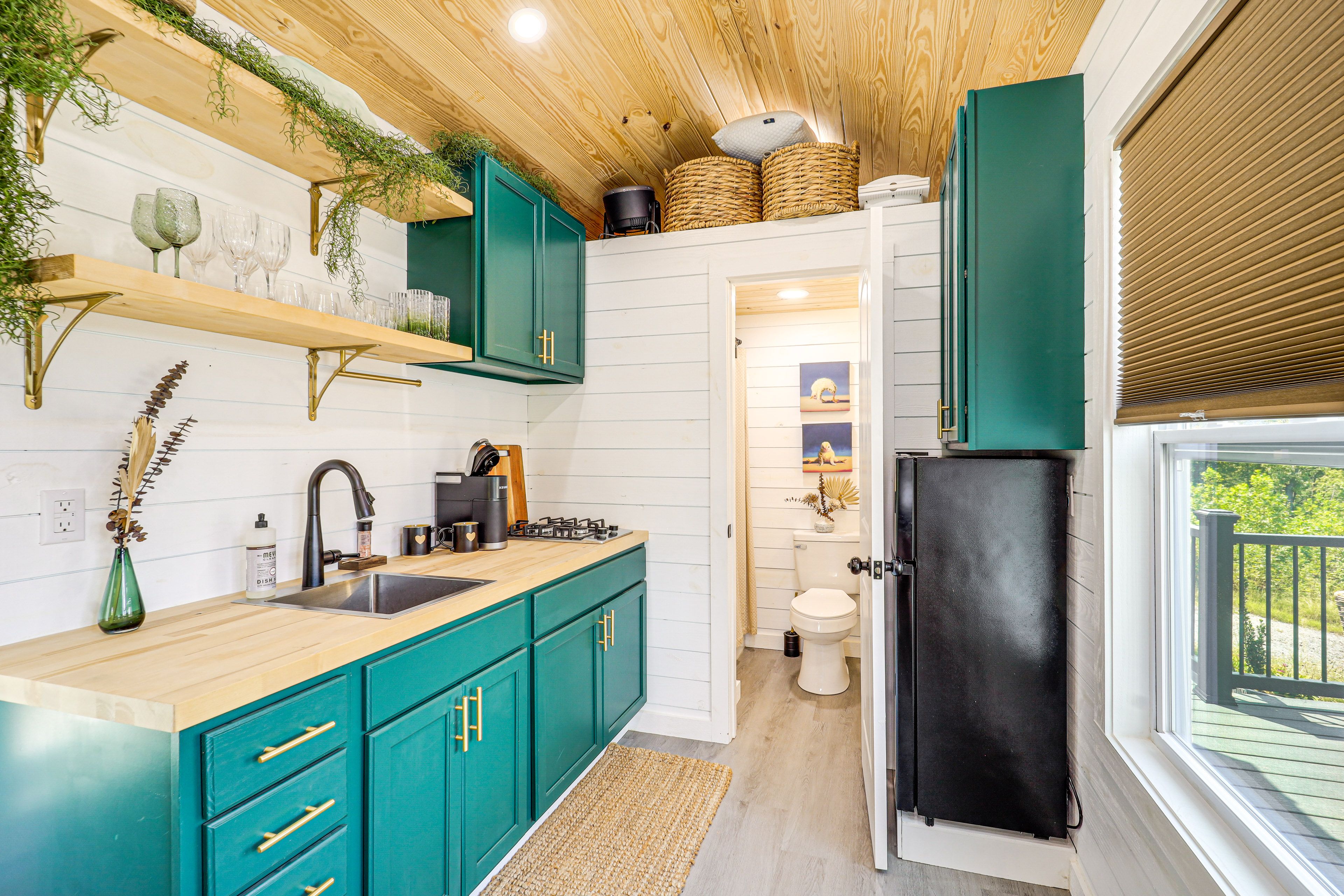 Kitchenette | Cooking Basics | Keurig