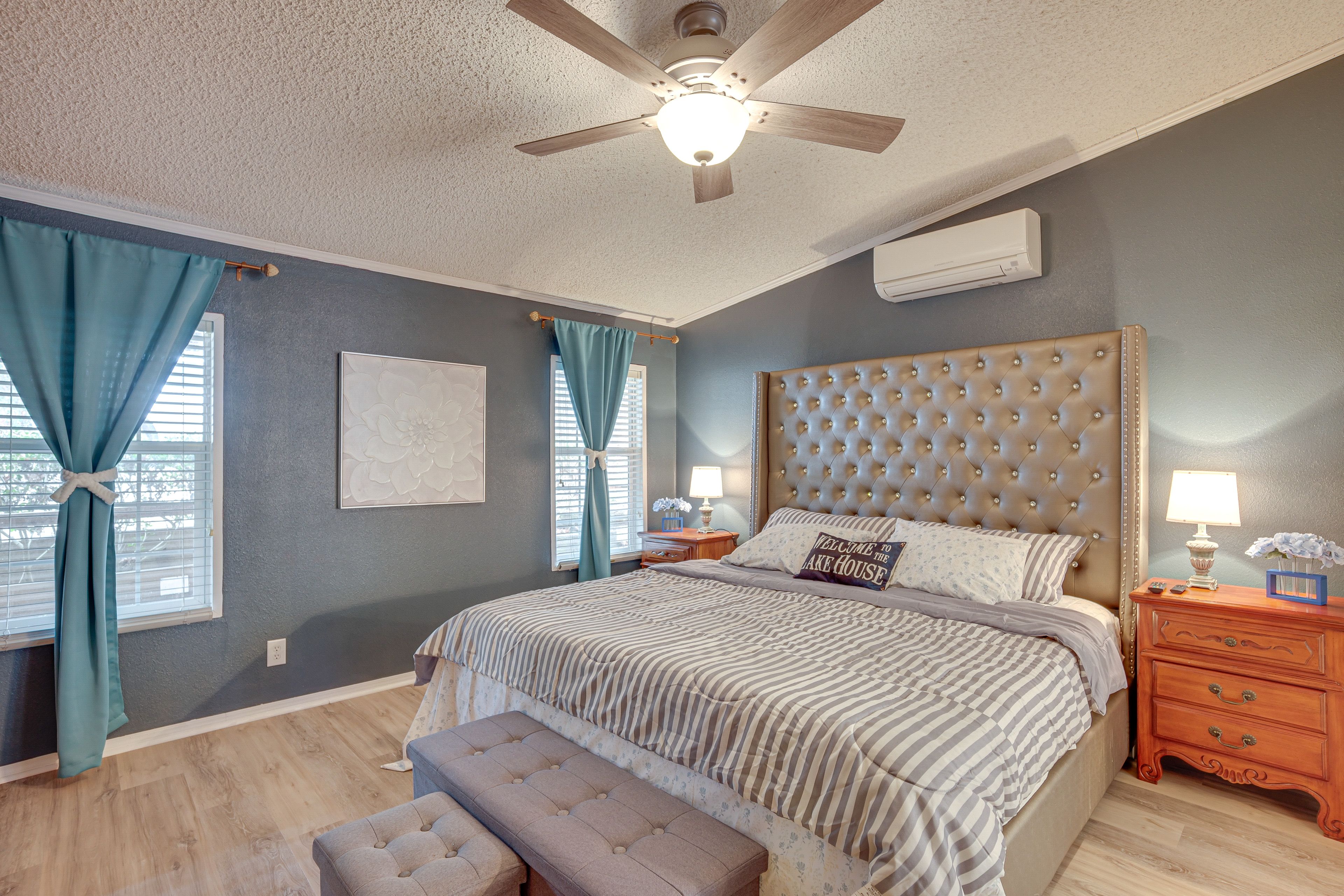 Bedroom 1 | King Bed | En-Suite Bathroom