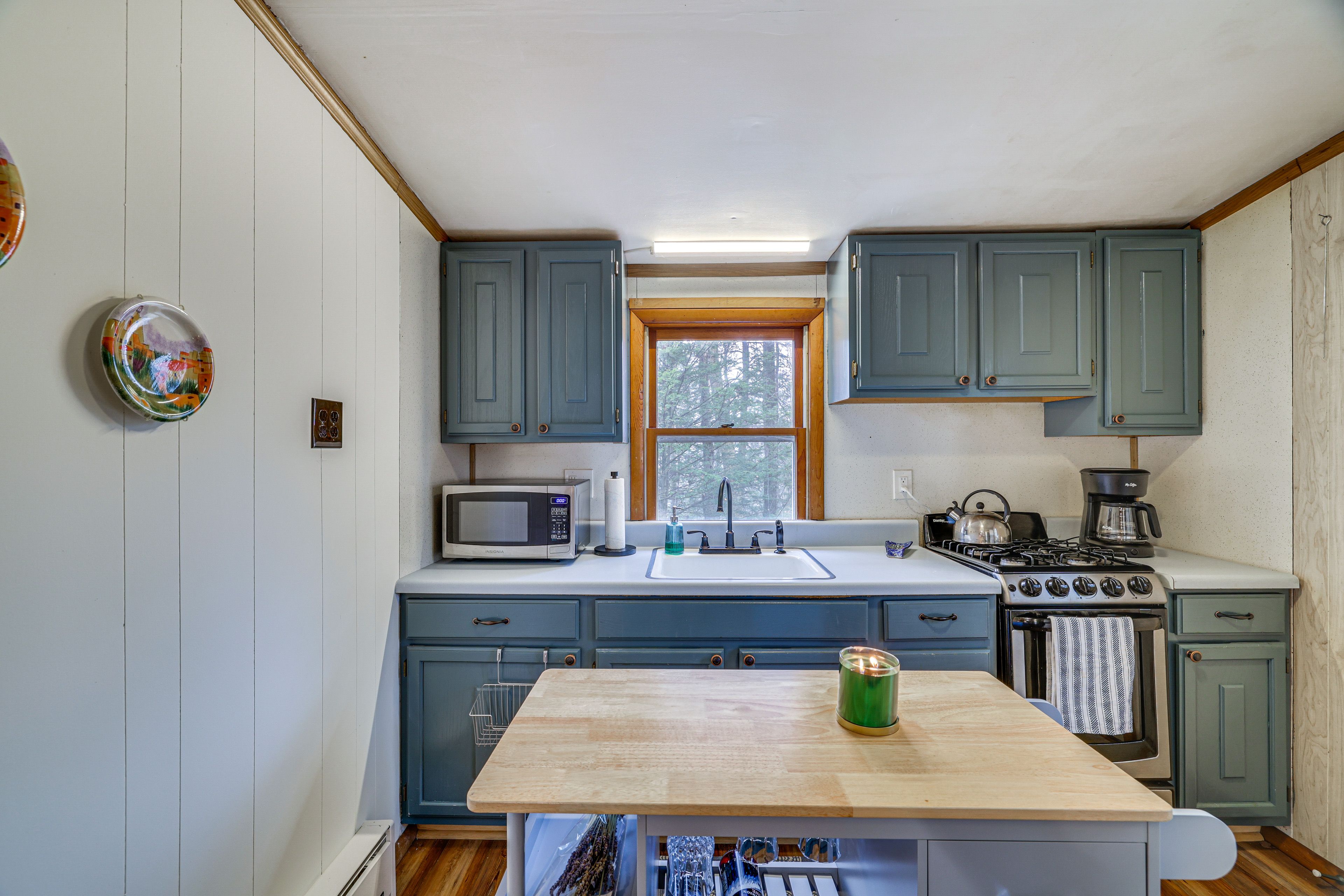 Kitchen | Cooking Basics | Drip Coffee Maker | Microwave | Washer/Dryer