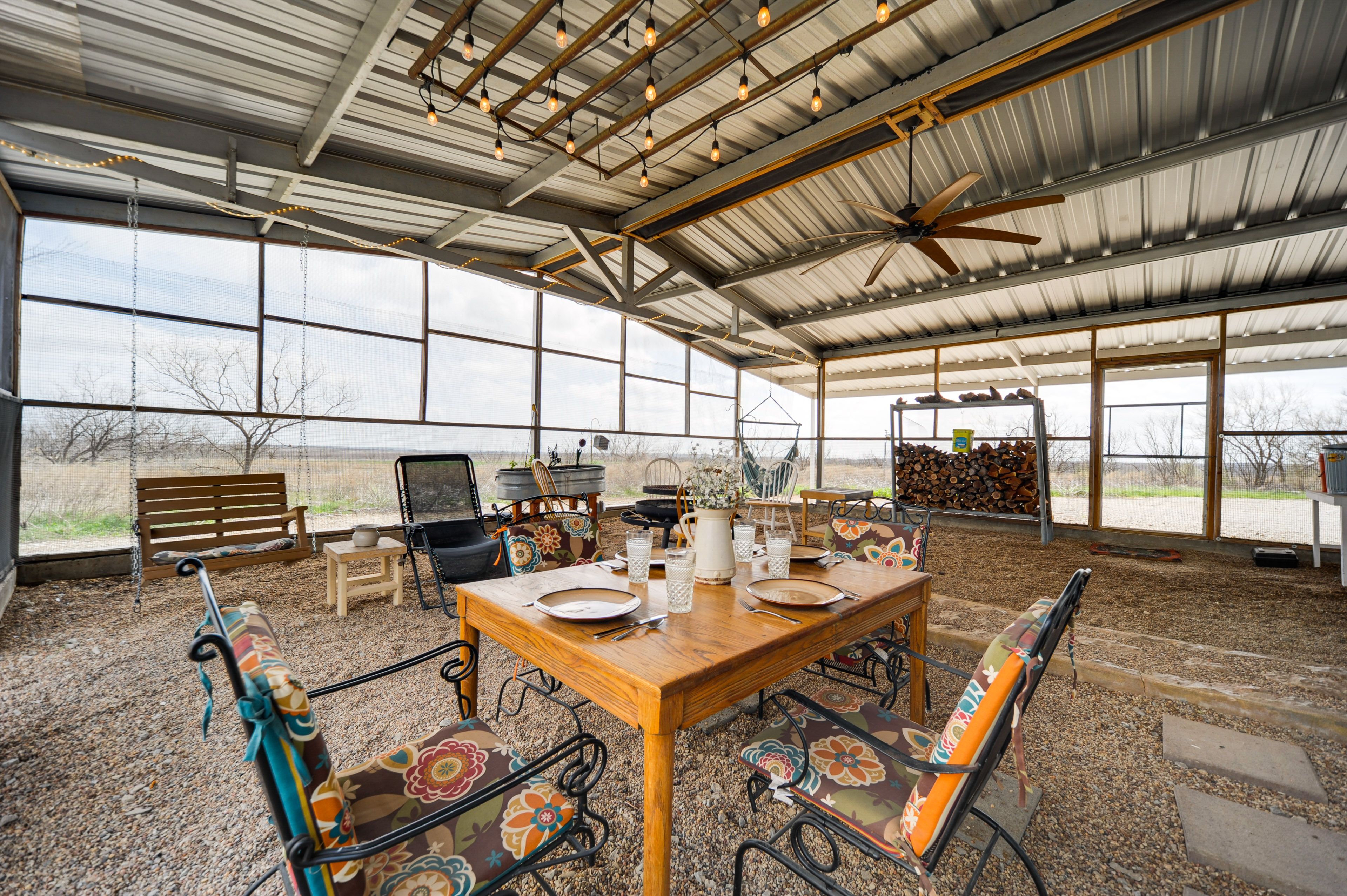 Screened Patio | Hammock