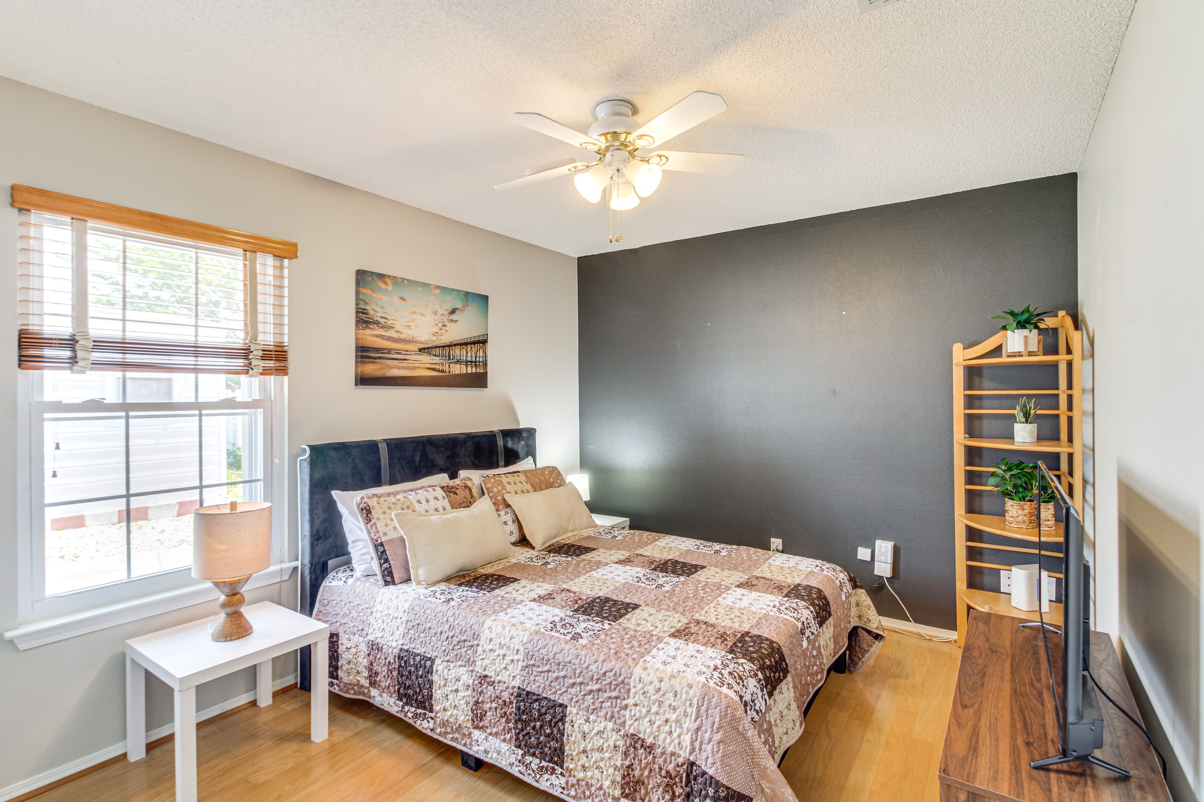 Bedroom 4 | Queen Bed | Smart TV