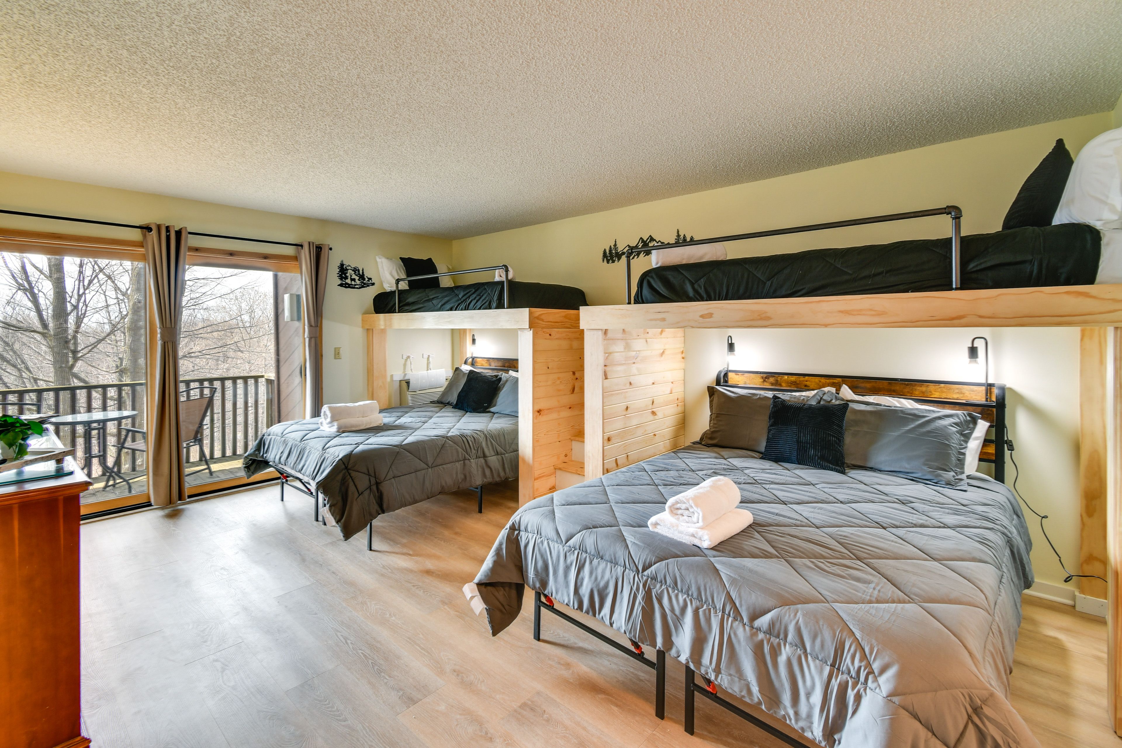Studio Sleeping Area | Smart TV
