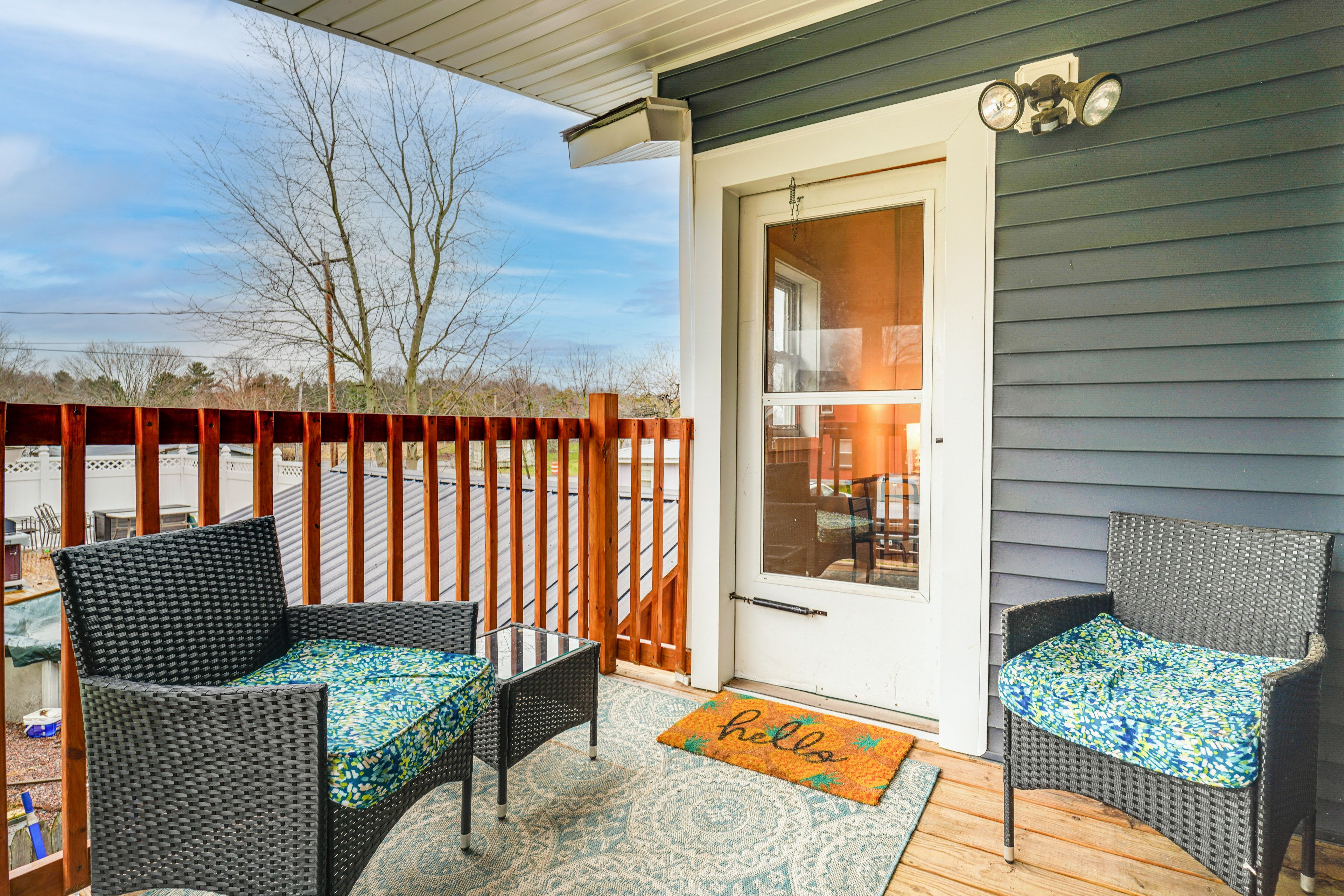 Home Entrance | Outdoor Seating