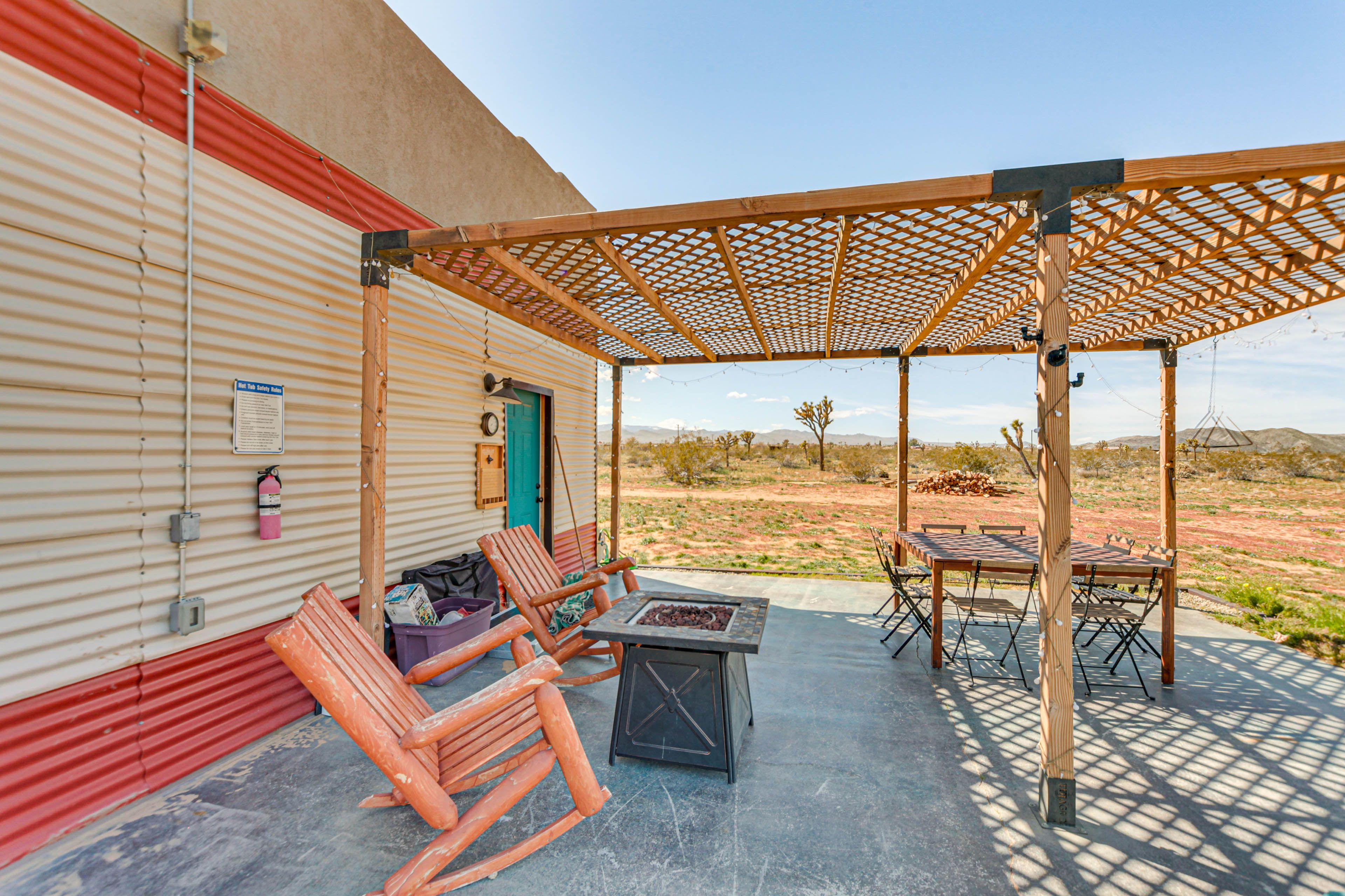 Patio | Pergola | Gas Fire Pit | Outdoor Dining Area | Gas Grill