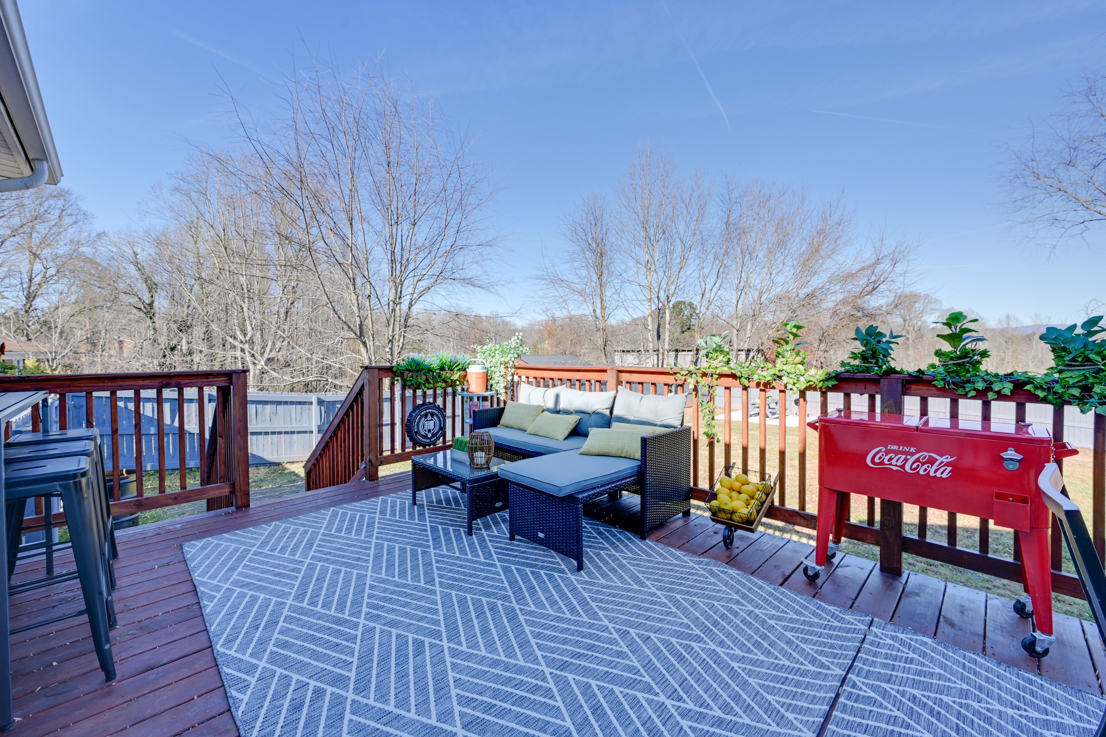Private Deck