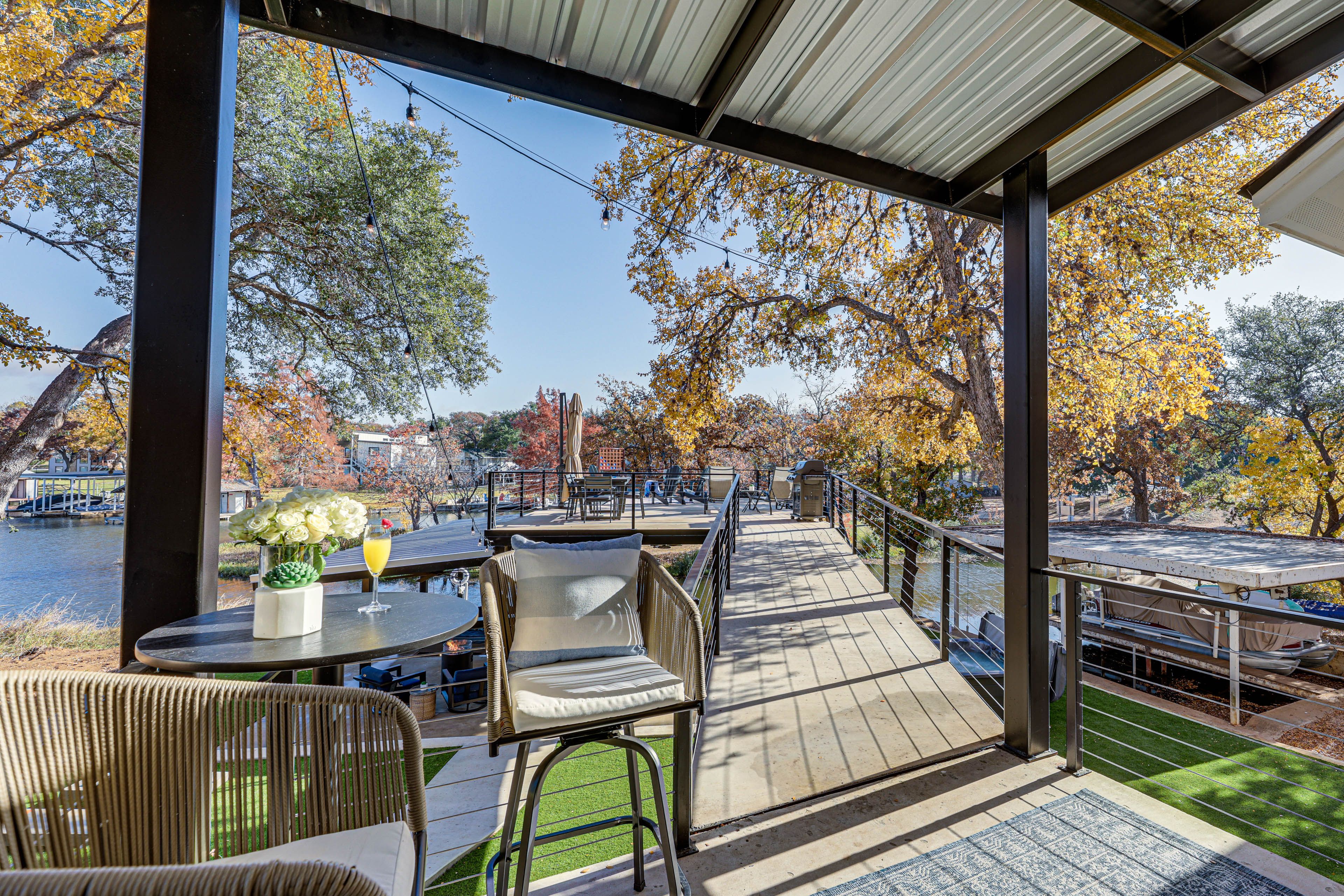 Patio/Balcony | Outdoor Dining Area