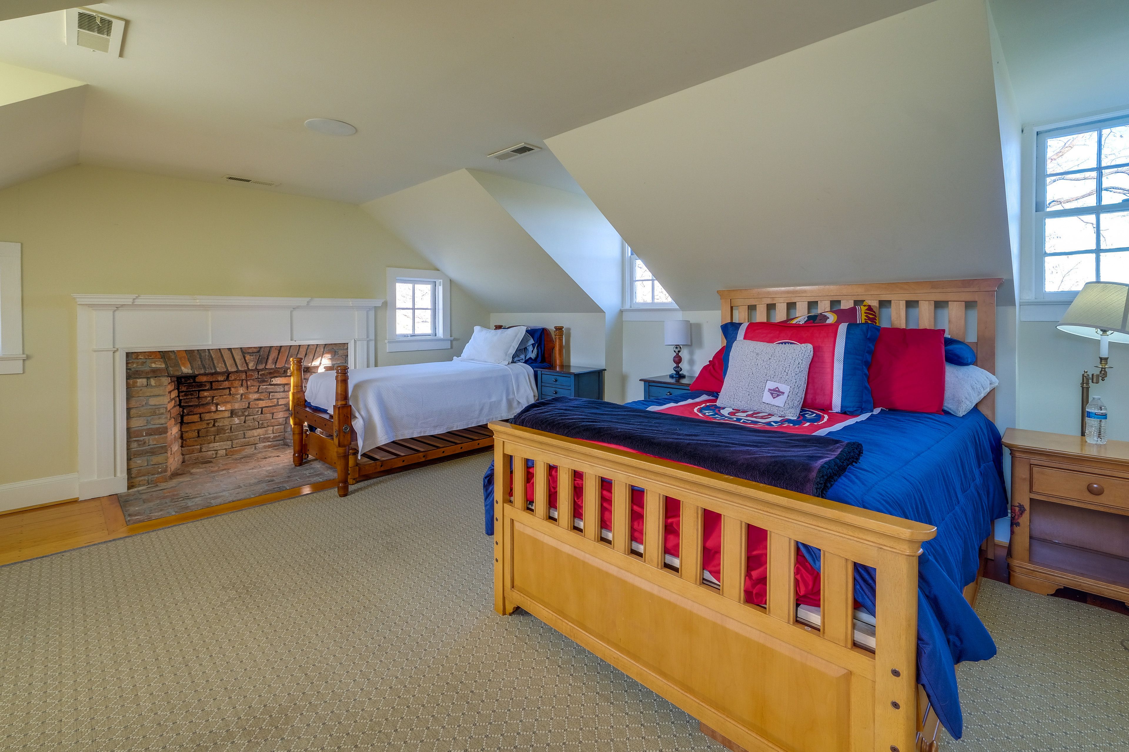 Bedroom 6 | Full Bed | Twin Bed | En-Suite Bathroom