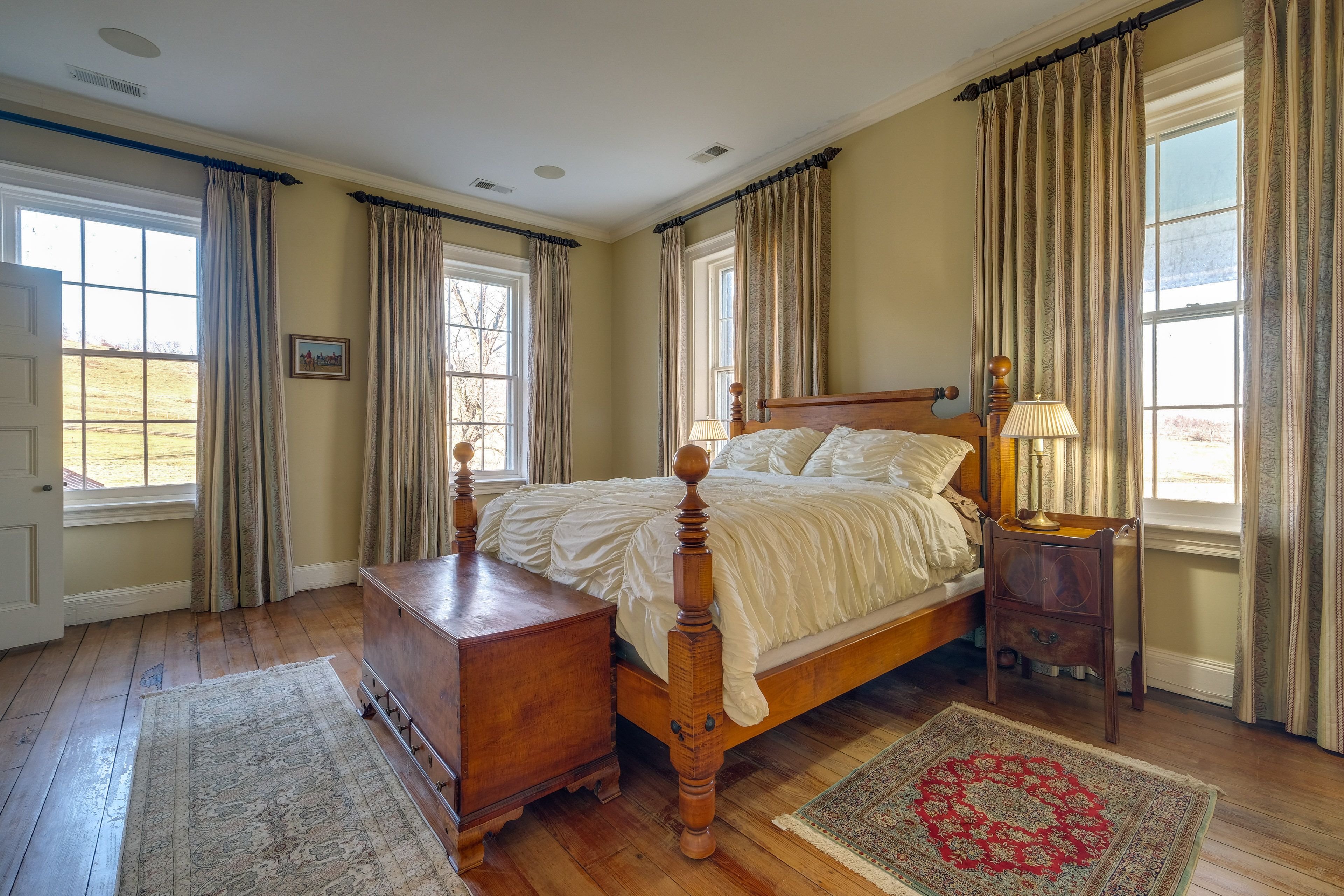 Bedroom 4 | Queen Bed | Fireplace