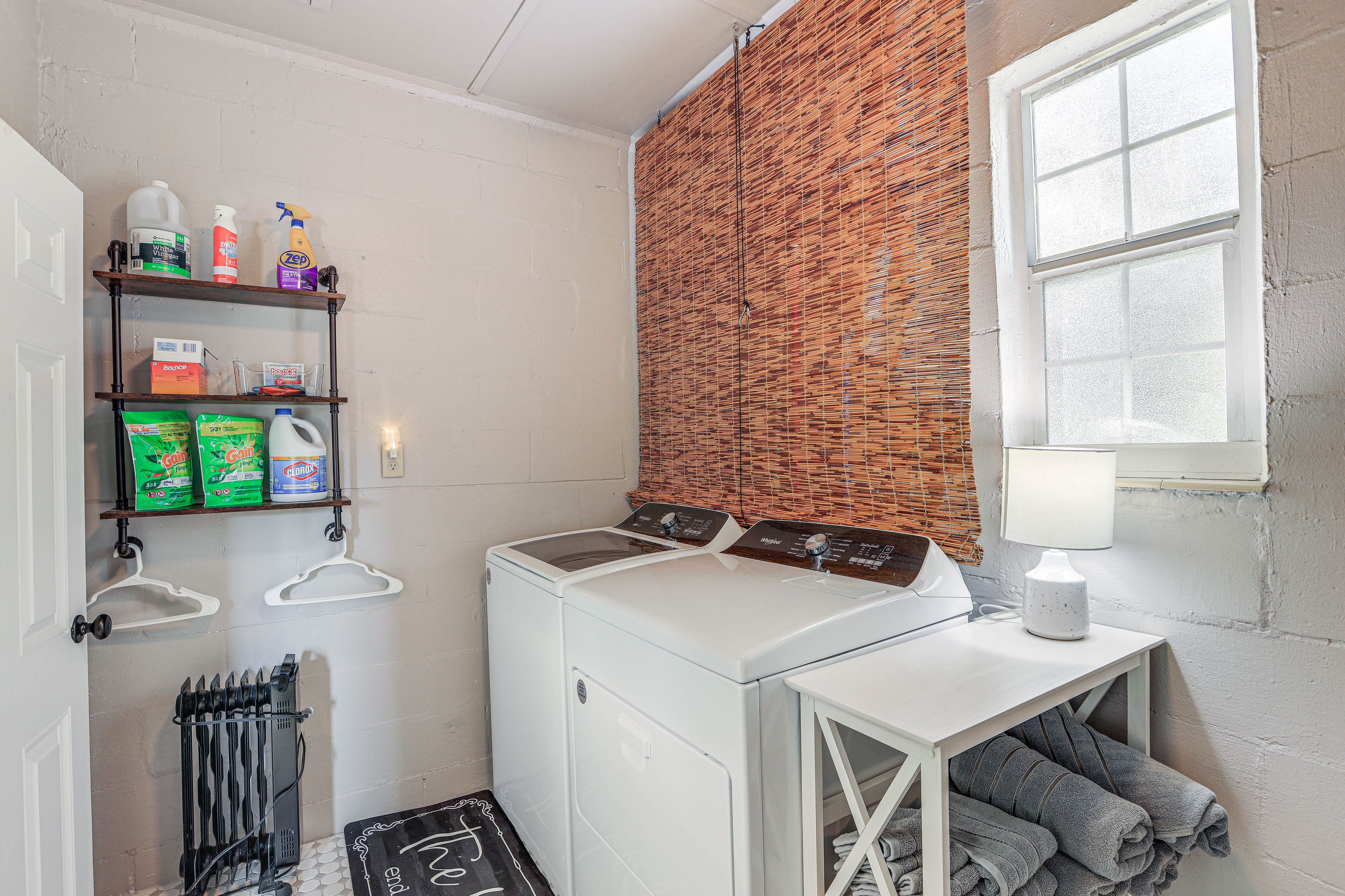 Laundry Area | Washer/Dryer | Hangers | Iron/Board | Trash Bags/Paper Towels