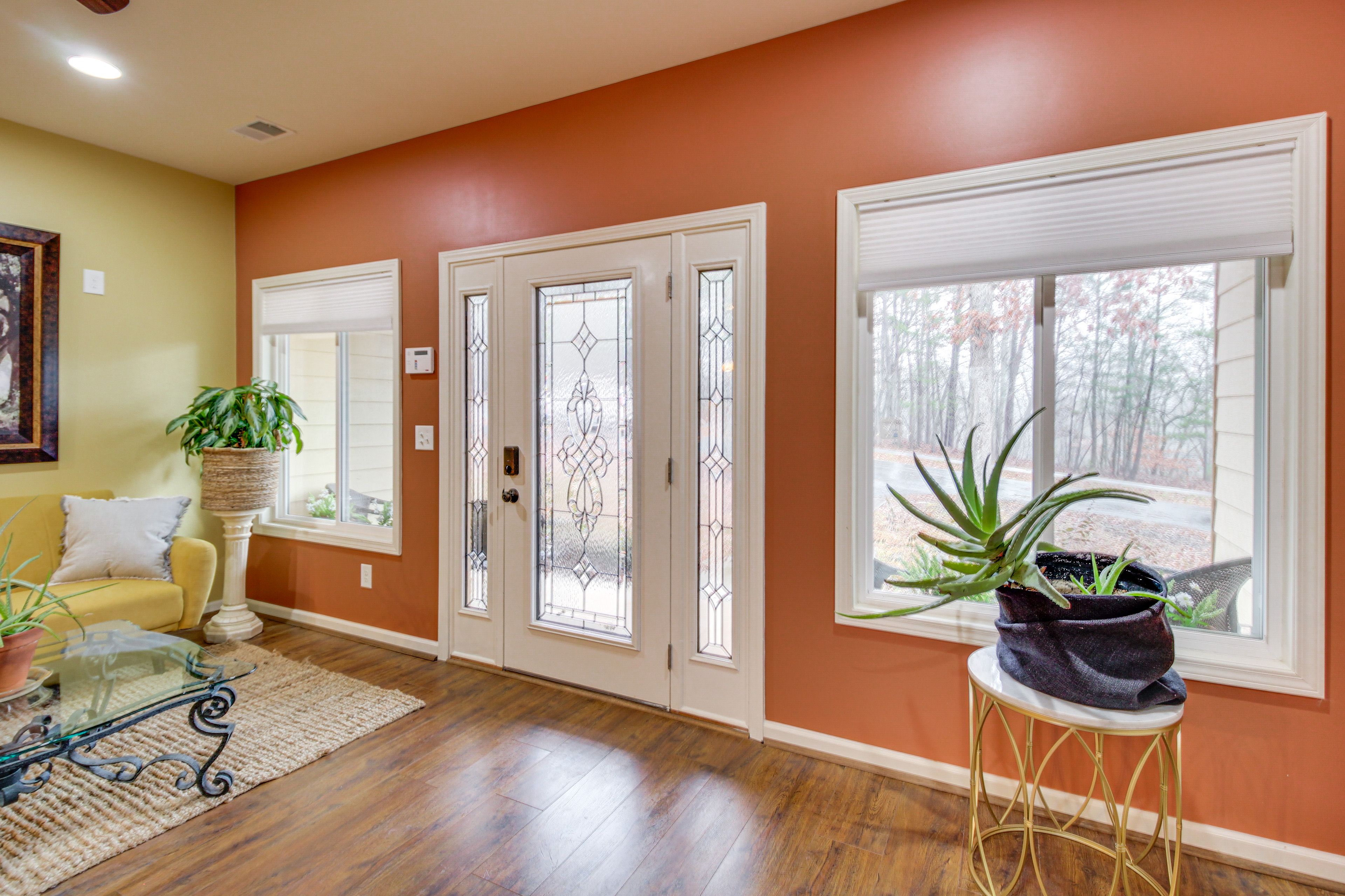 Front Entrance | Main Floor