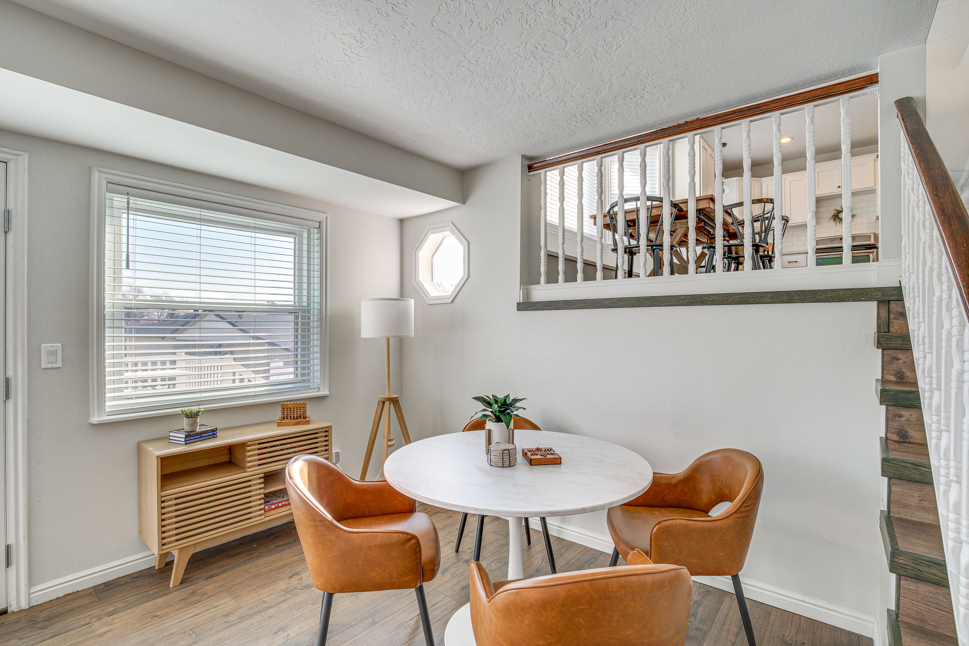 Additional Dining Area | Dining Table