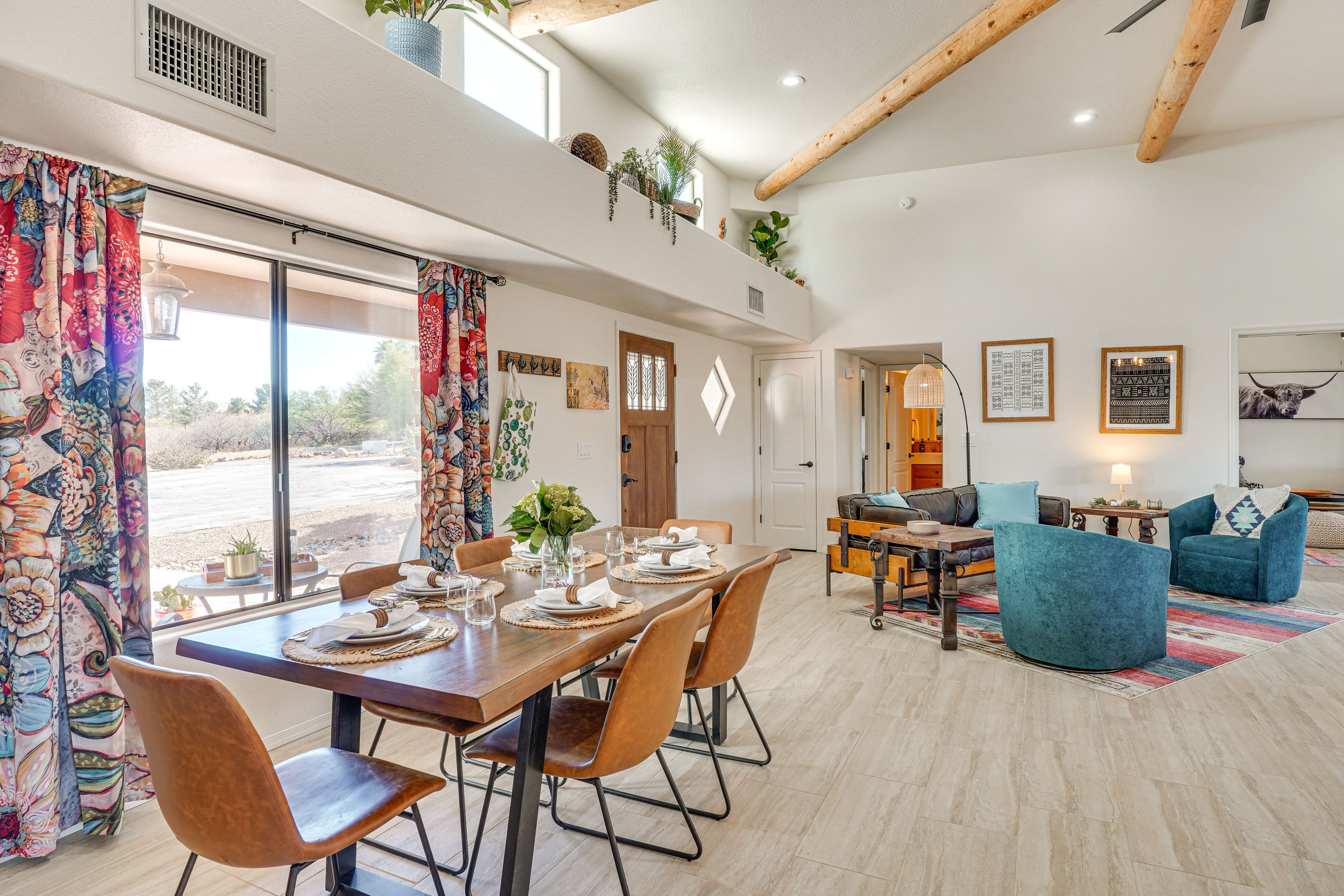Dining Area | Dishware & Flatware