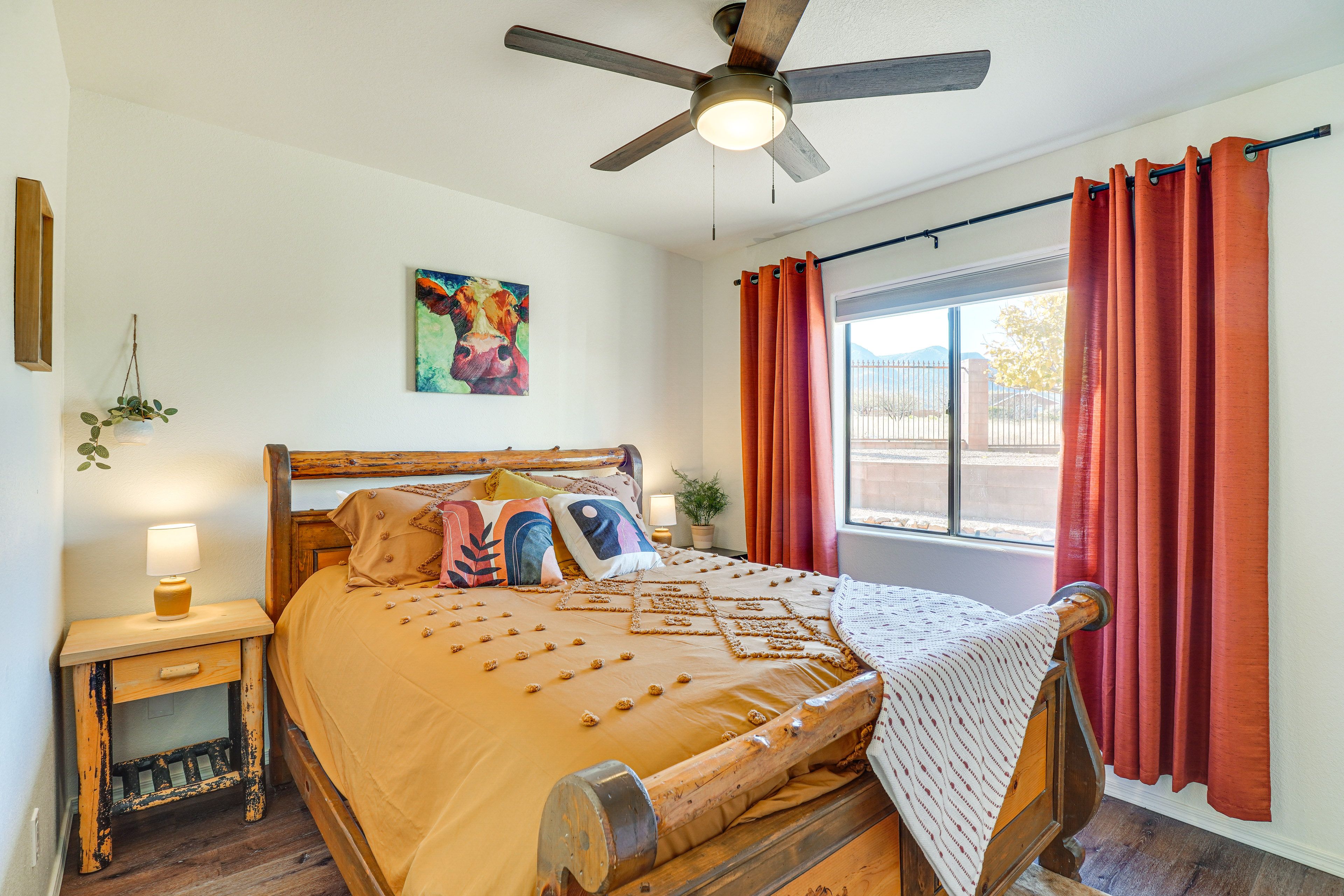 Bedroom 2 | Queen Bed | Linens Provided