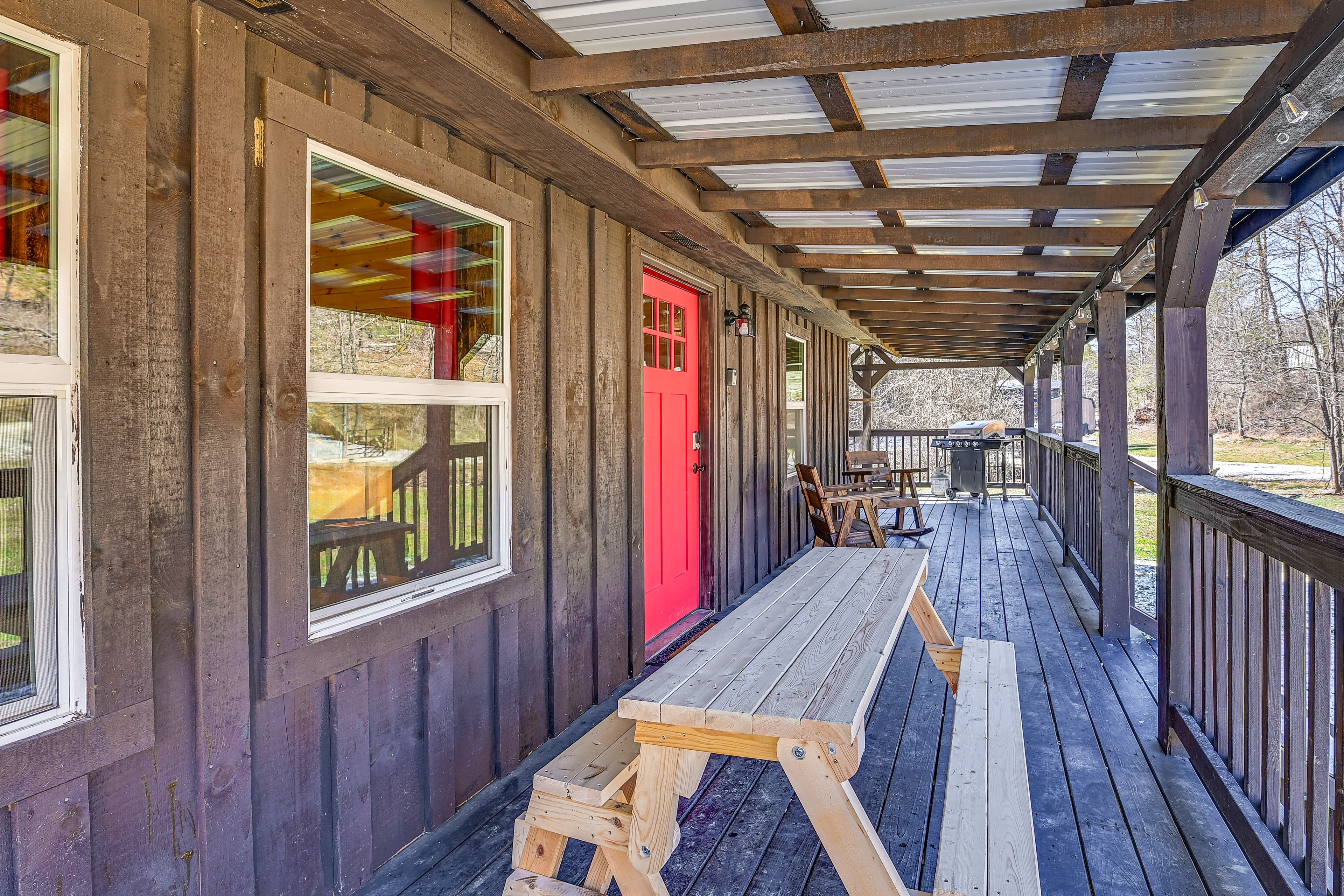 Wraparound Deck | Gas Grill | Outdoor Dining Areas | Fire Pit