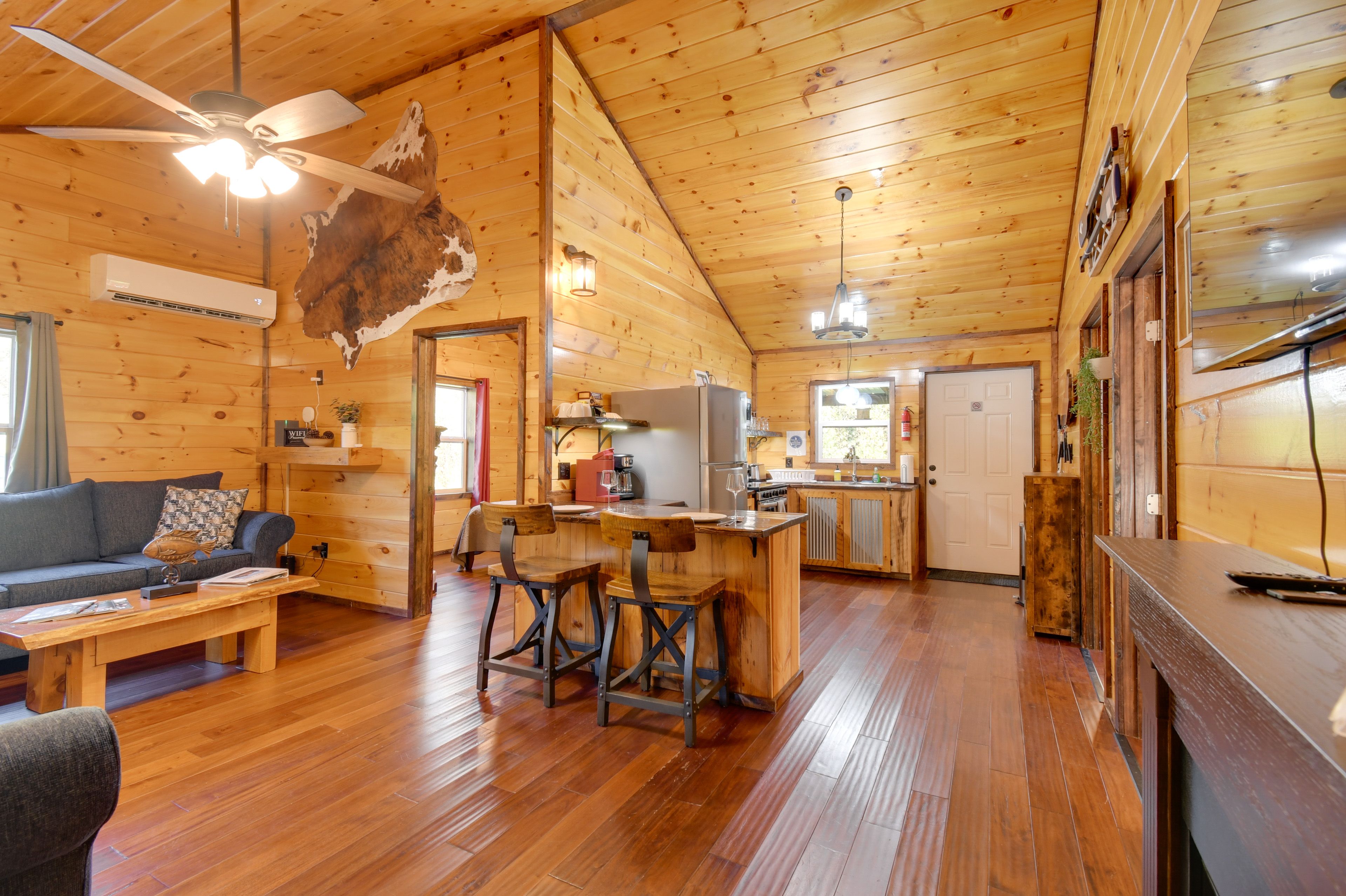 Kitchen | Keurig & Drip Coffee Makers | Free WiFi