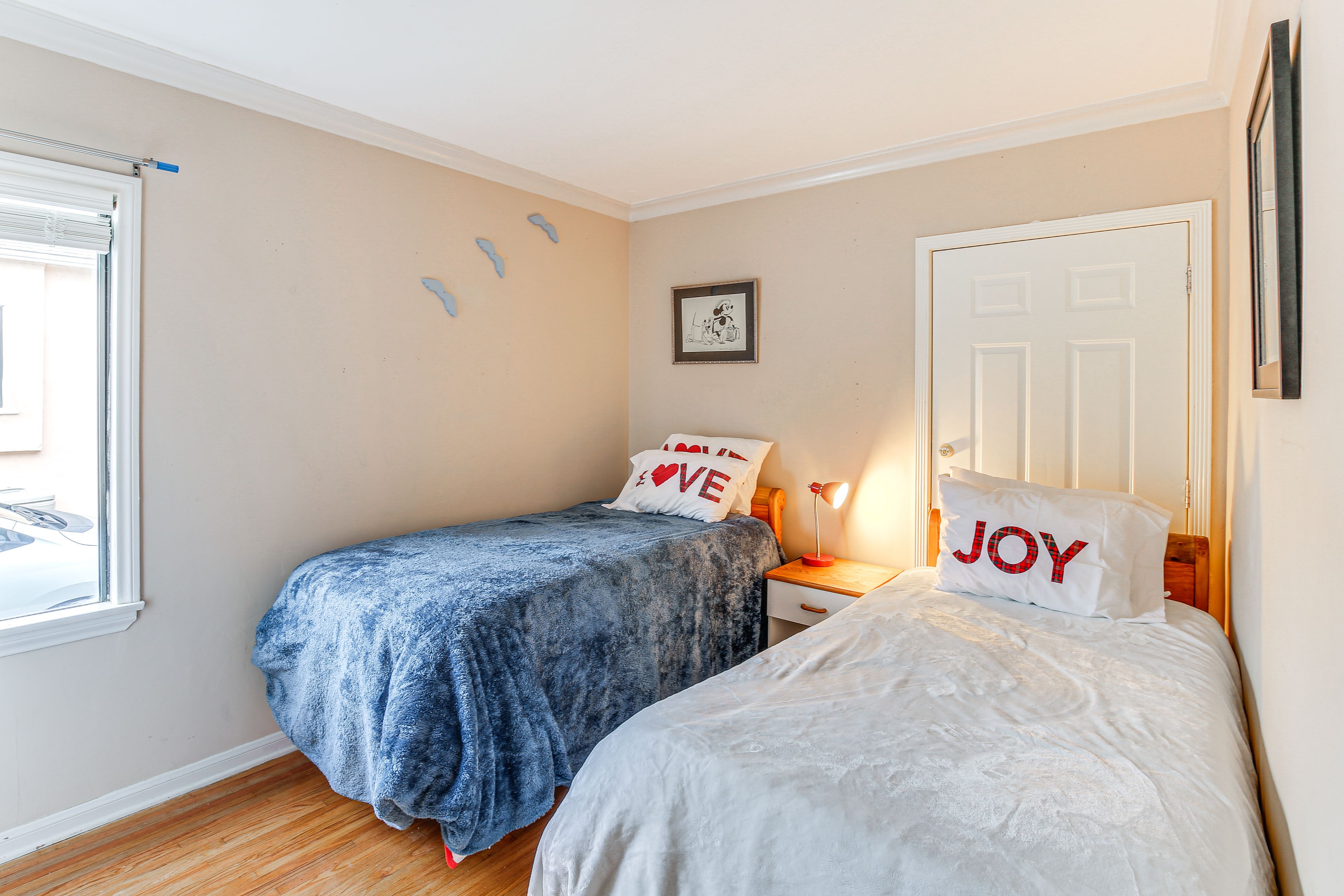 Bedroom 2 | 2 Twin Beds