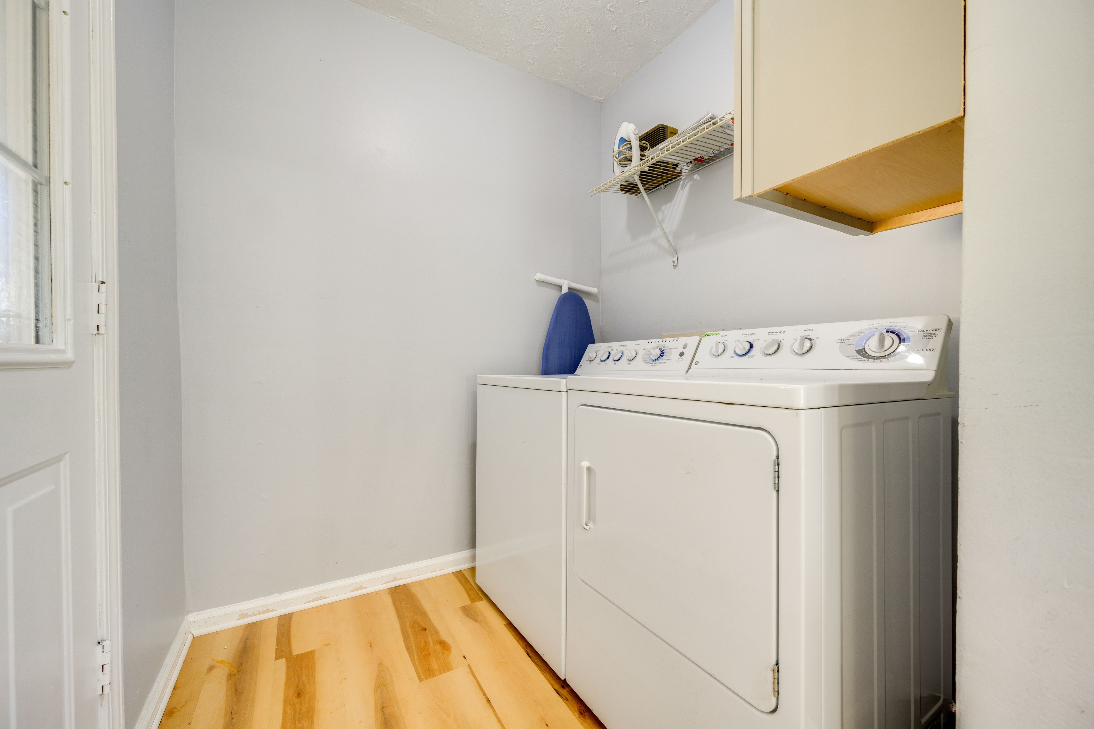 Washer & Dryer