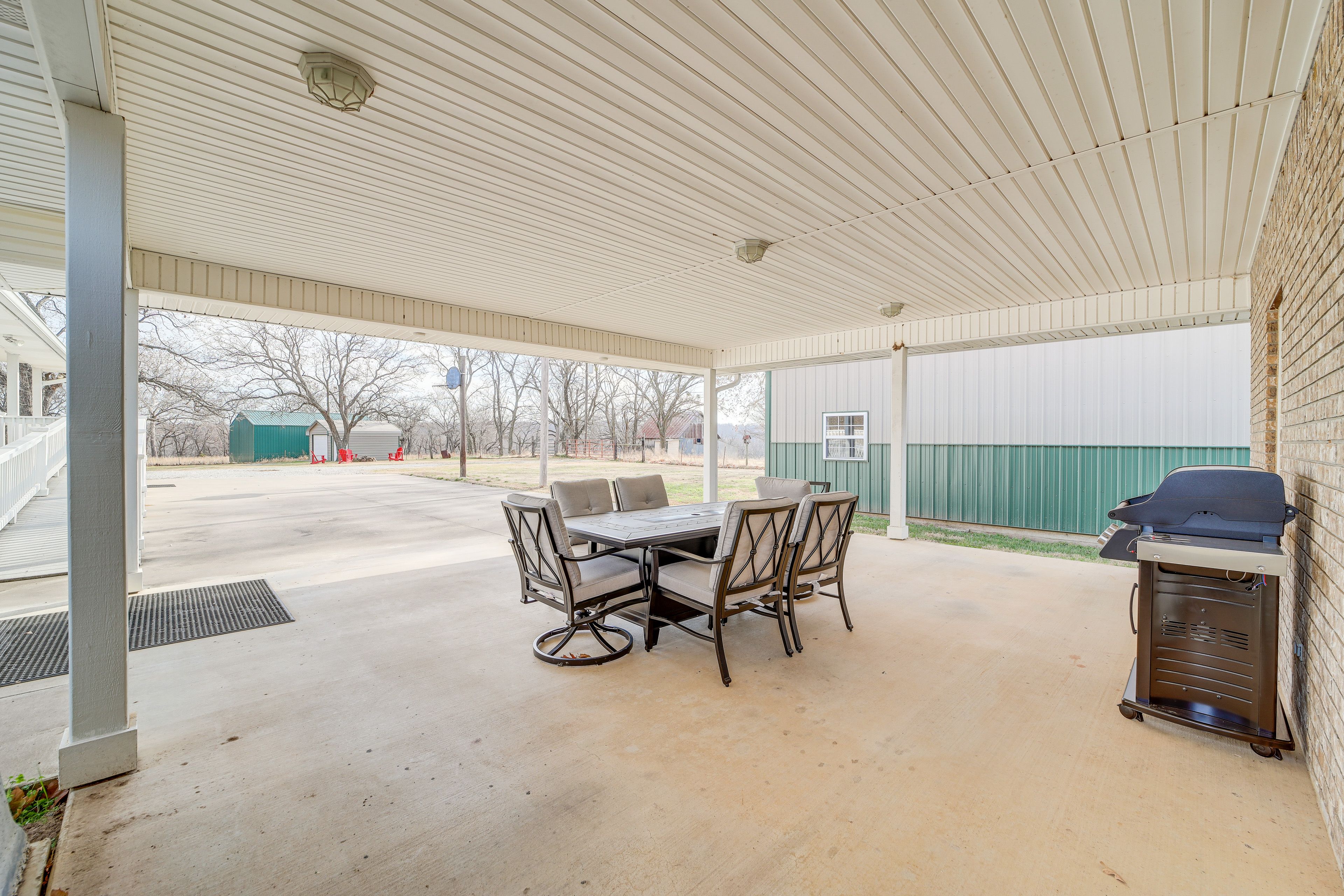 Patio | Gas Grill