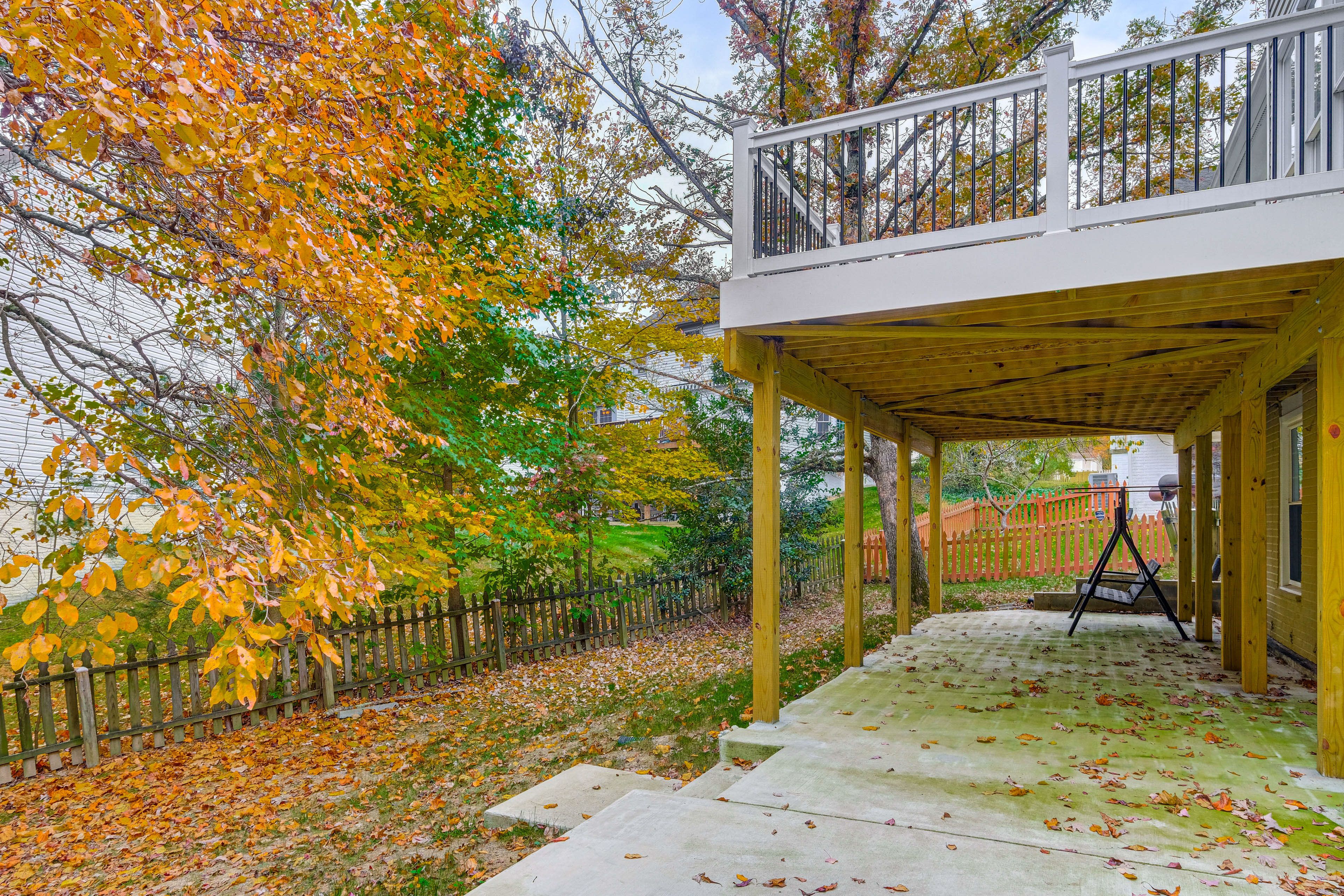 Fenced Yard | Balcony | Patio w/ Bench Swing