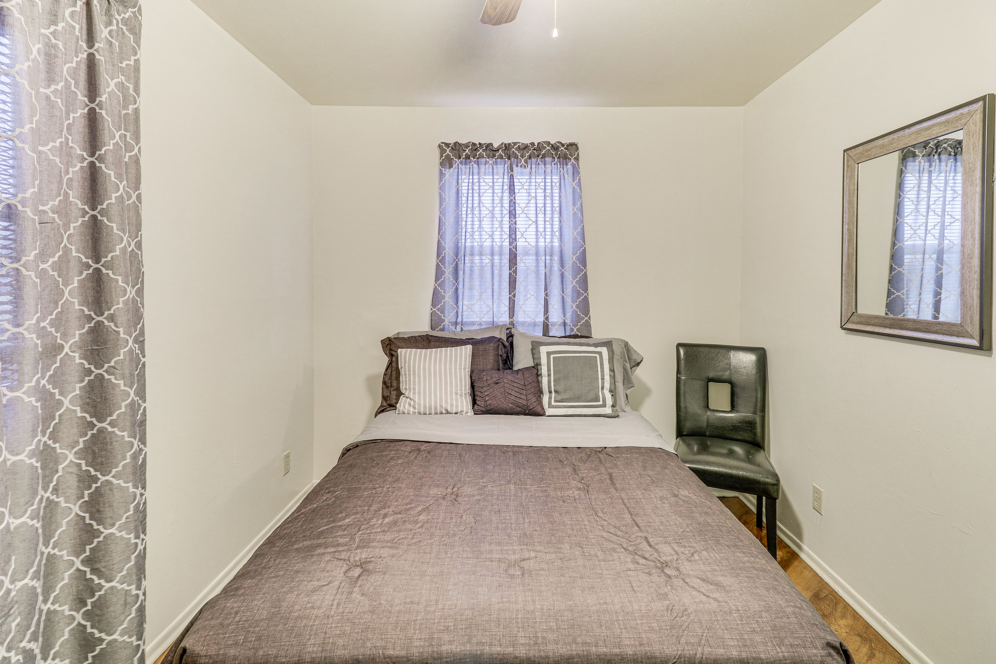 Bedroom 2 | Full Bed