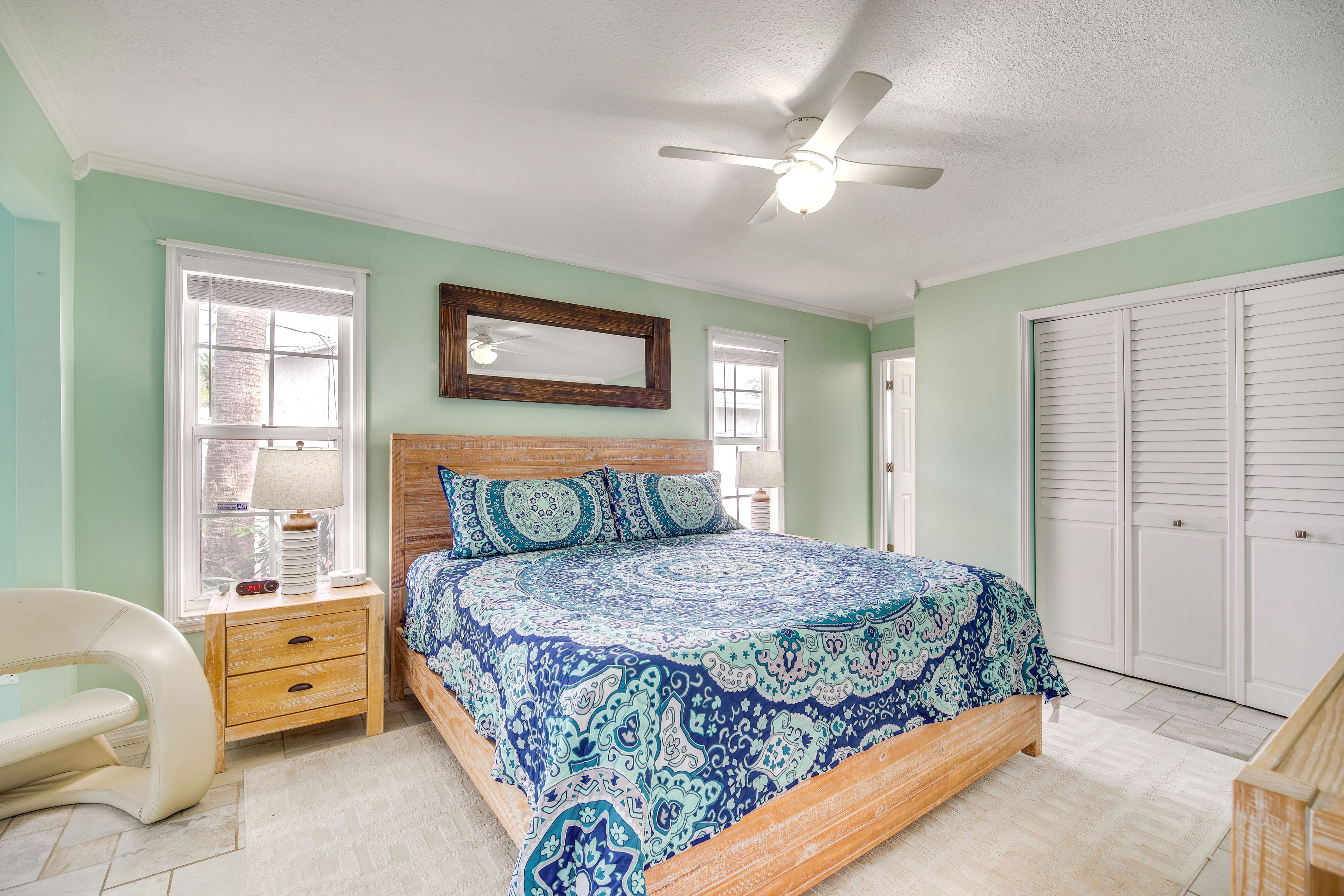 Bedroom 1 | King Bed | Queen Sleeper Sofa | Smart TV | Linens Provided
