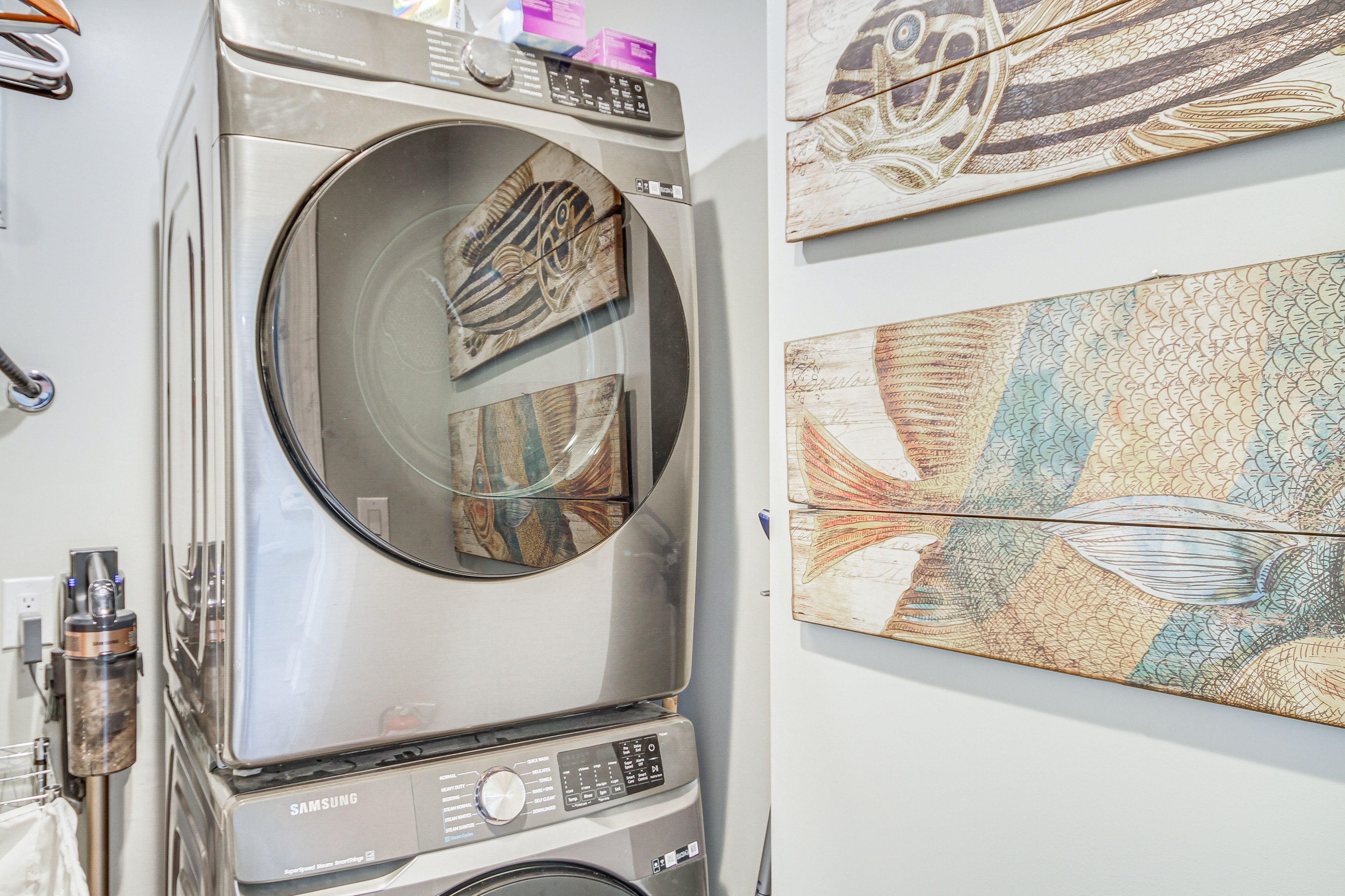 Washer & Dryer | Detergent Provided