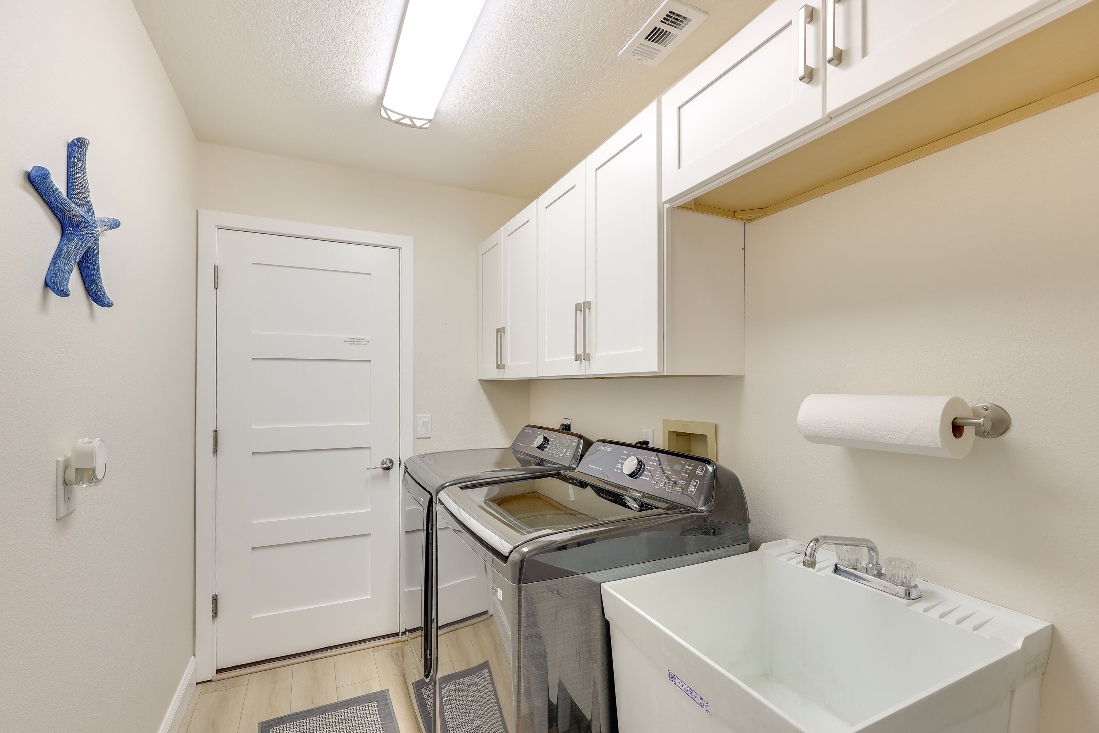 In-Unit Laundry