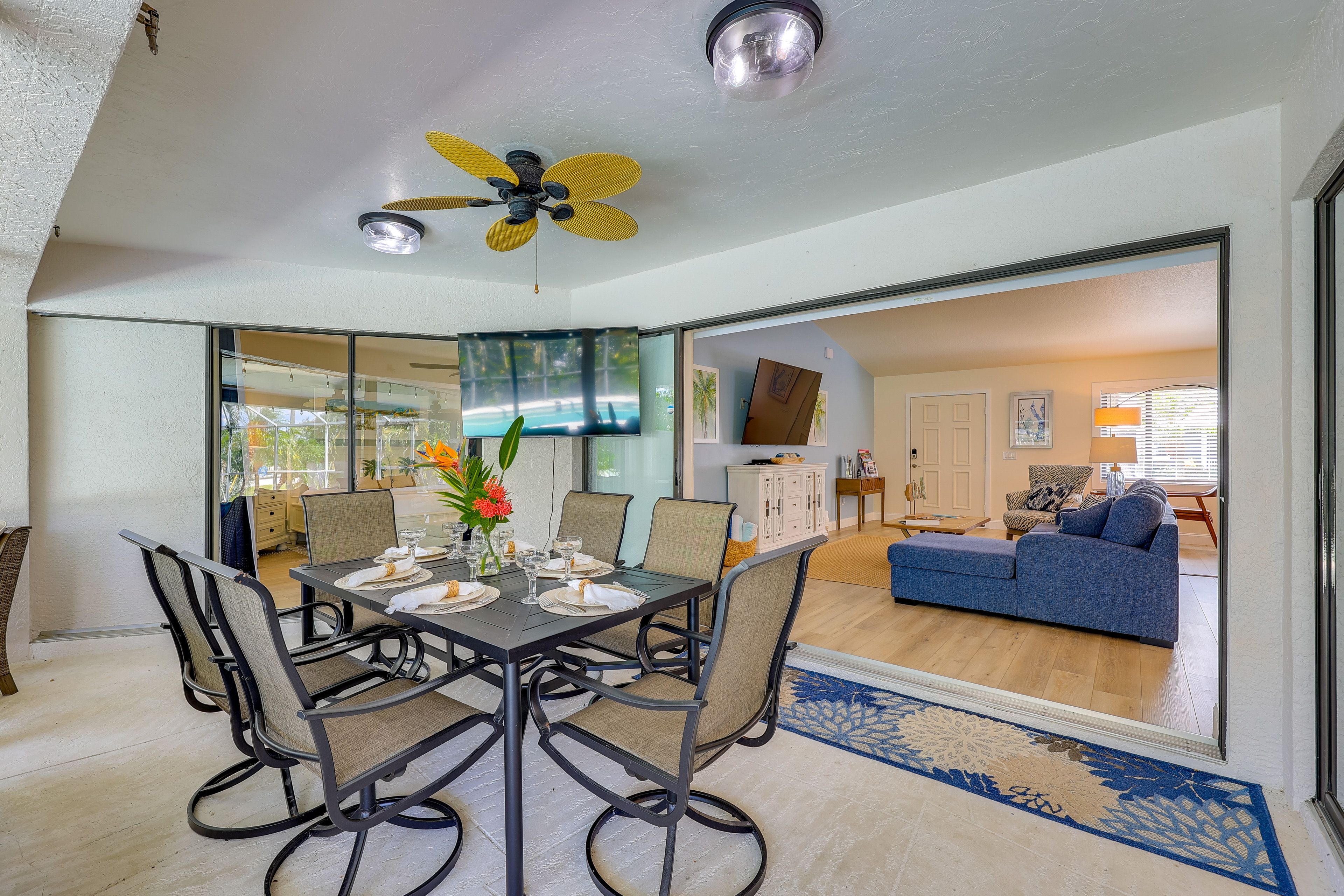 Covered Patio | Outdoor Dining